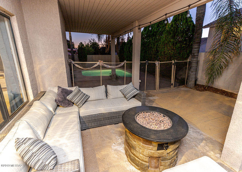 12555 N Copper Queen Way