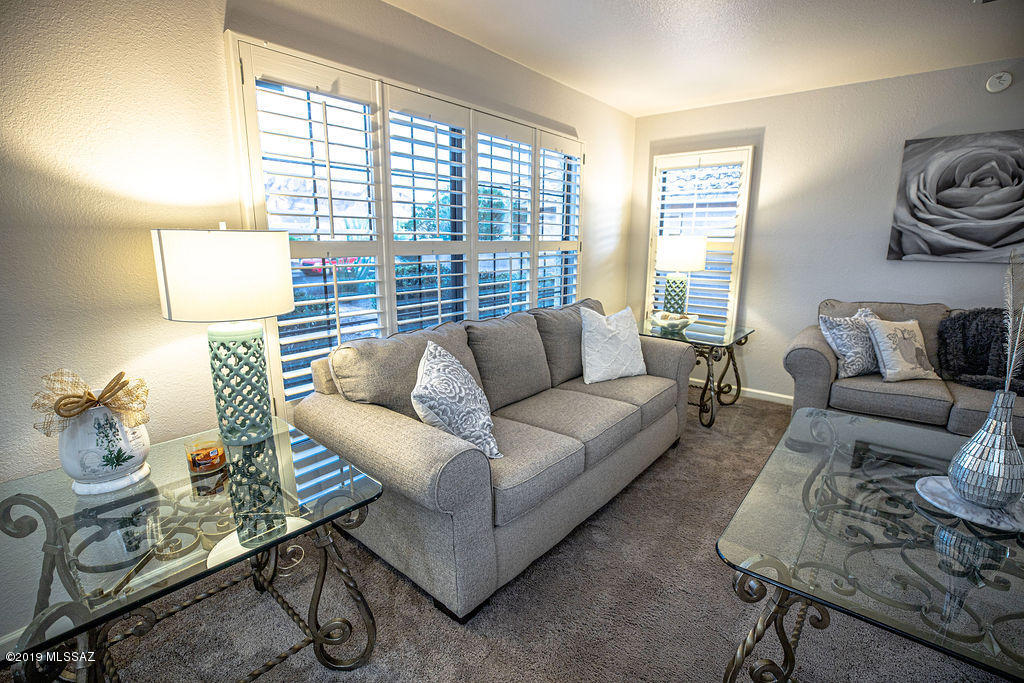 12555 N Copper Queen Way