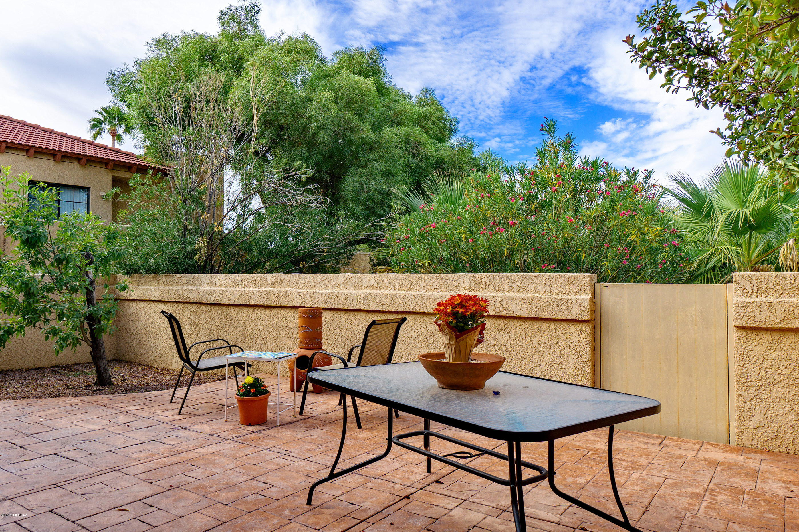 1171 N Corinthian Place