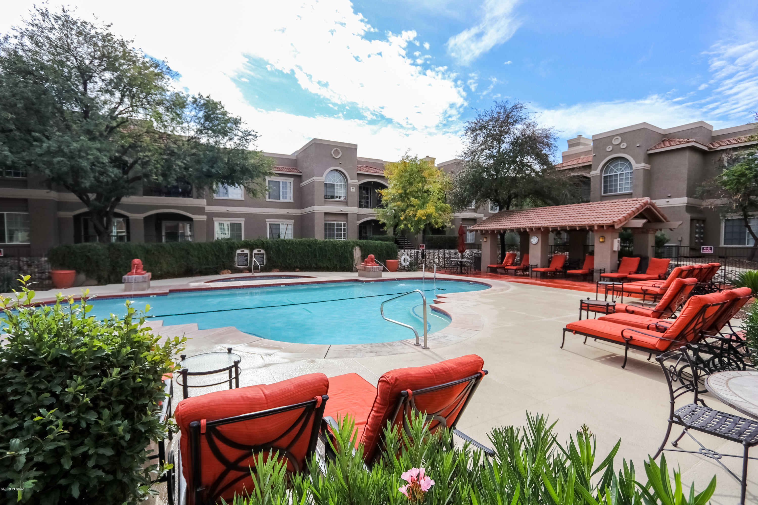 1500 E Pusch Wilderness Drive Unit: 12201