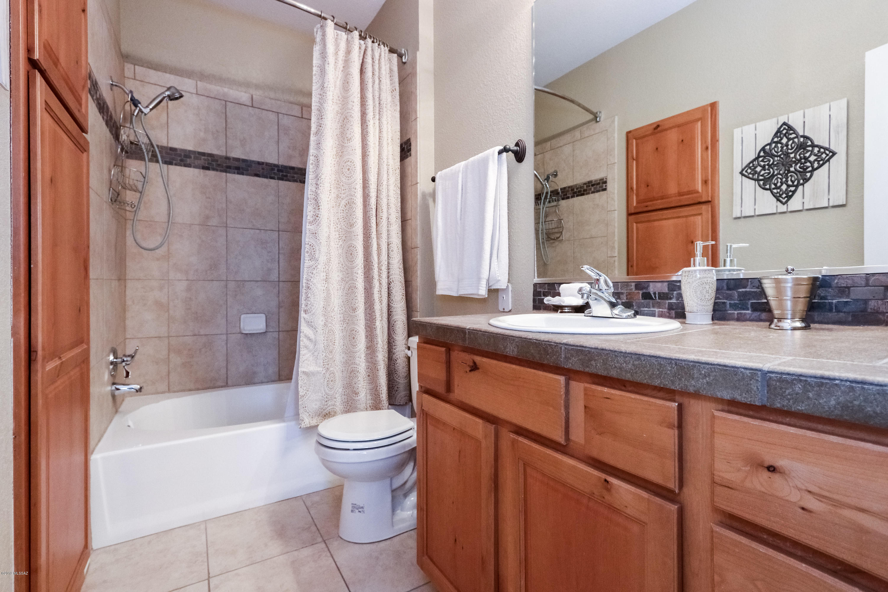 1500 E Pusch Wilderness Drive Unit: 12201