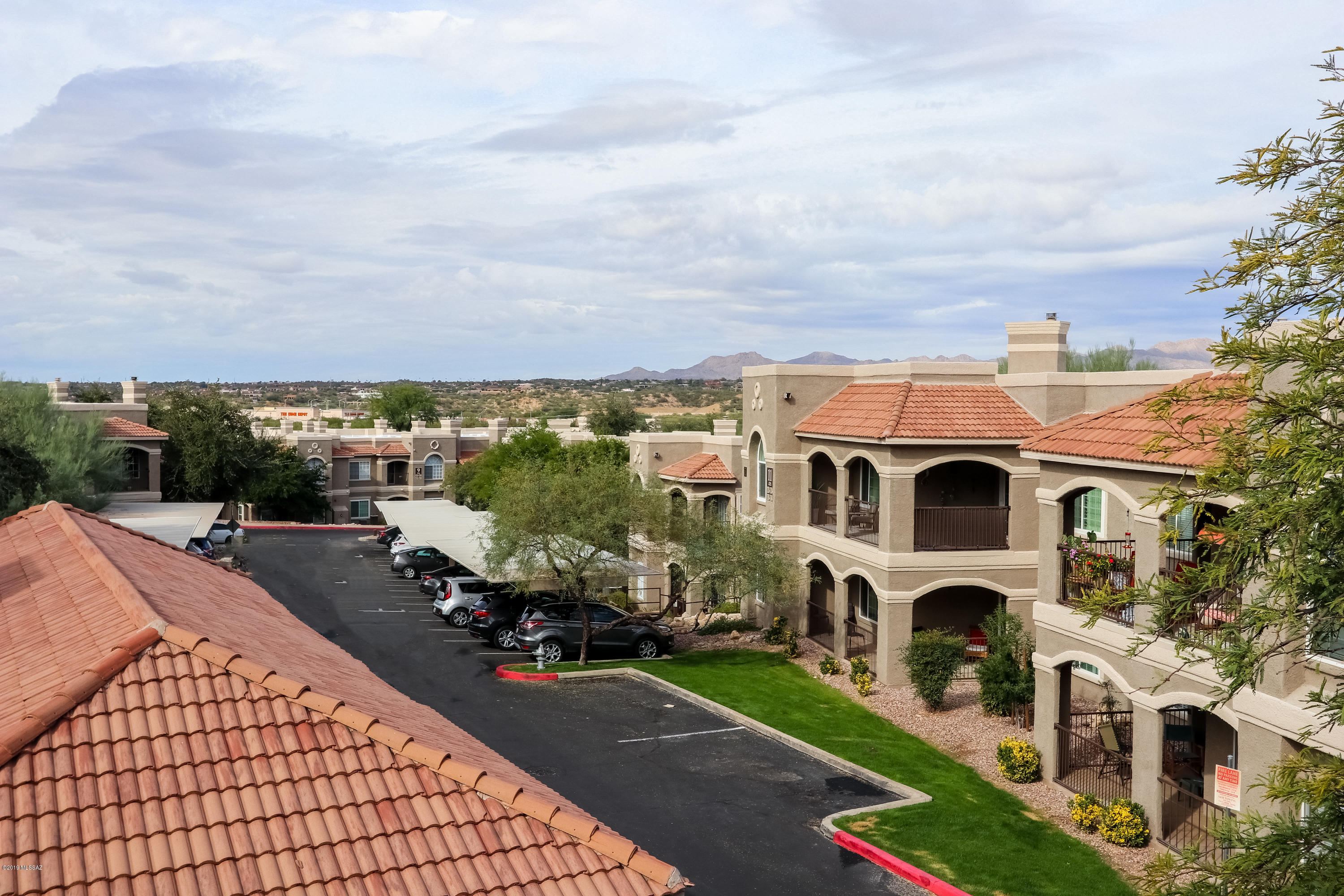 1500 E Pusch Wilderness Drive Unit: 12201