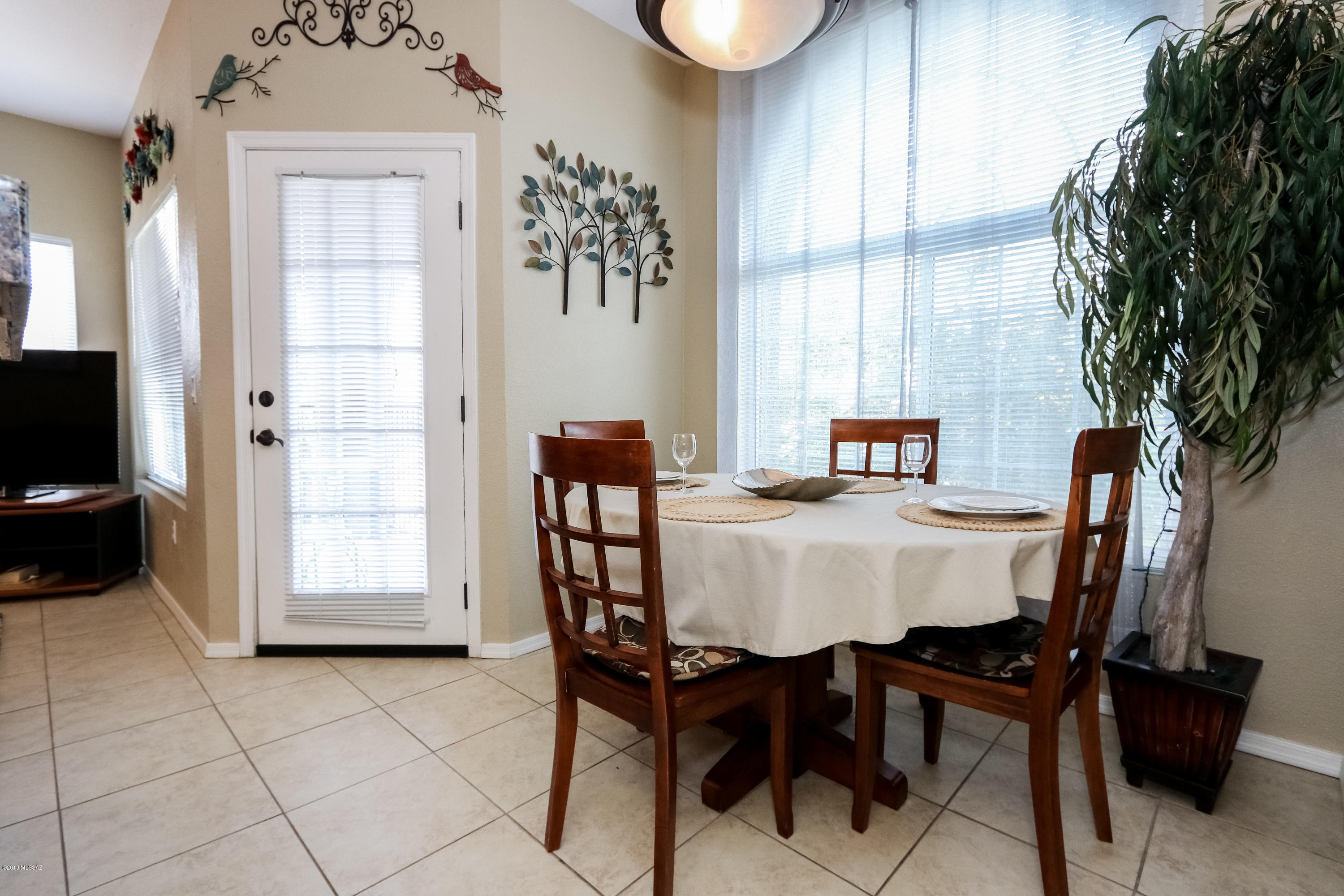 1500 E Pusch Wilderness Drive Unit: 12201