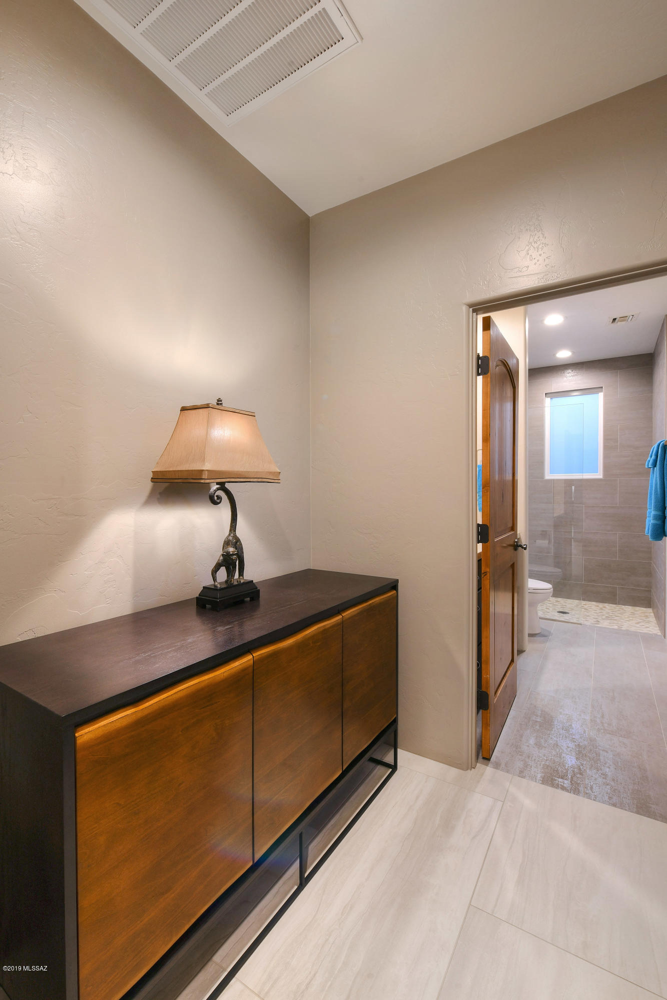 990 W Par Four Drive