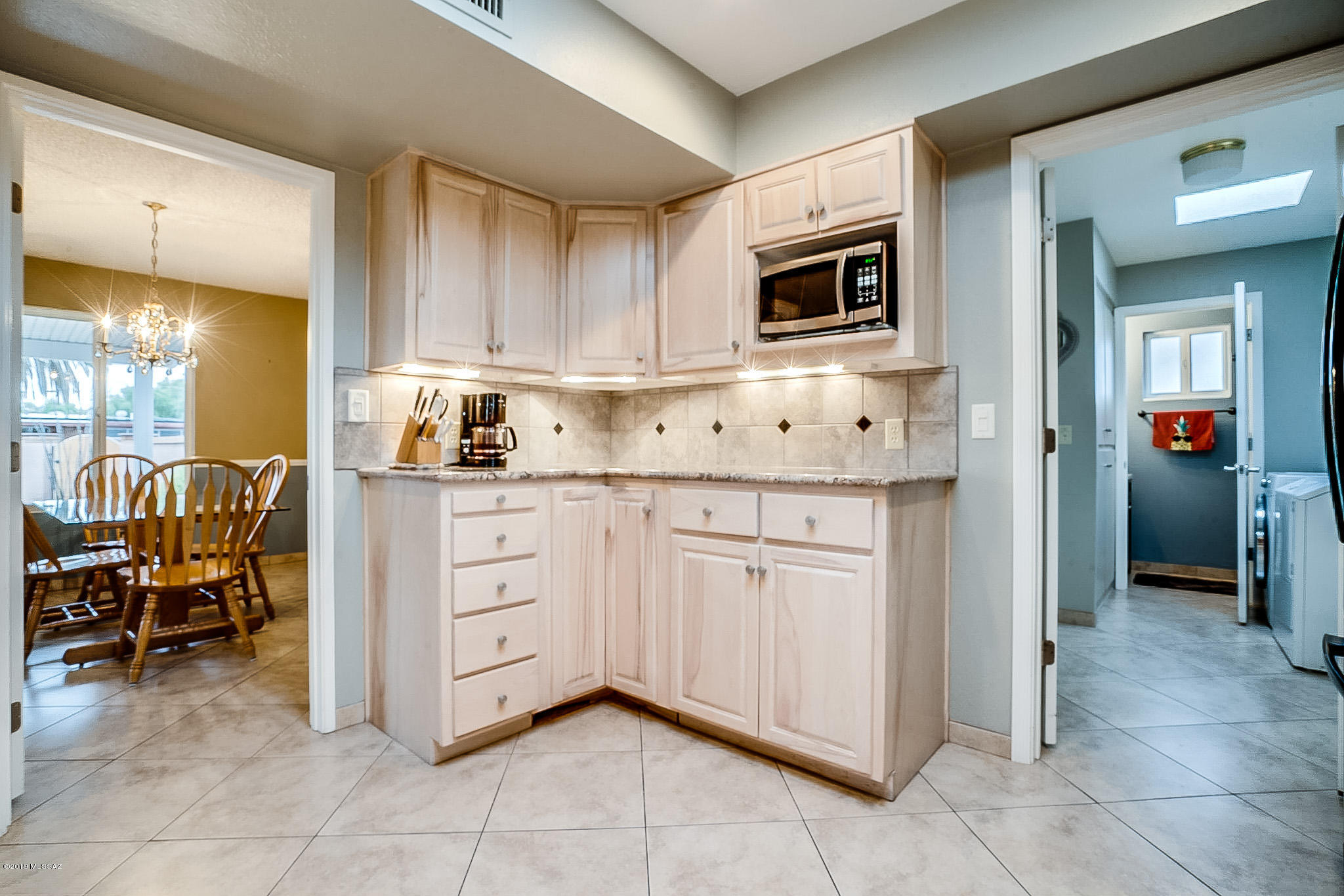 5851 E Hampton Street