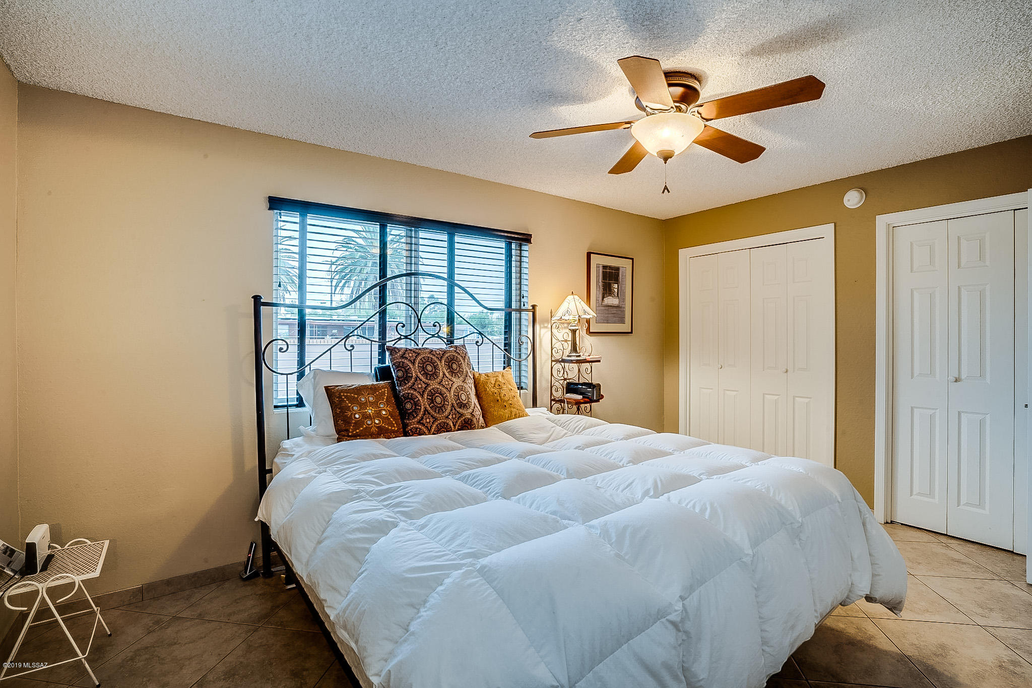 5851 E Hampton Street