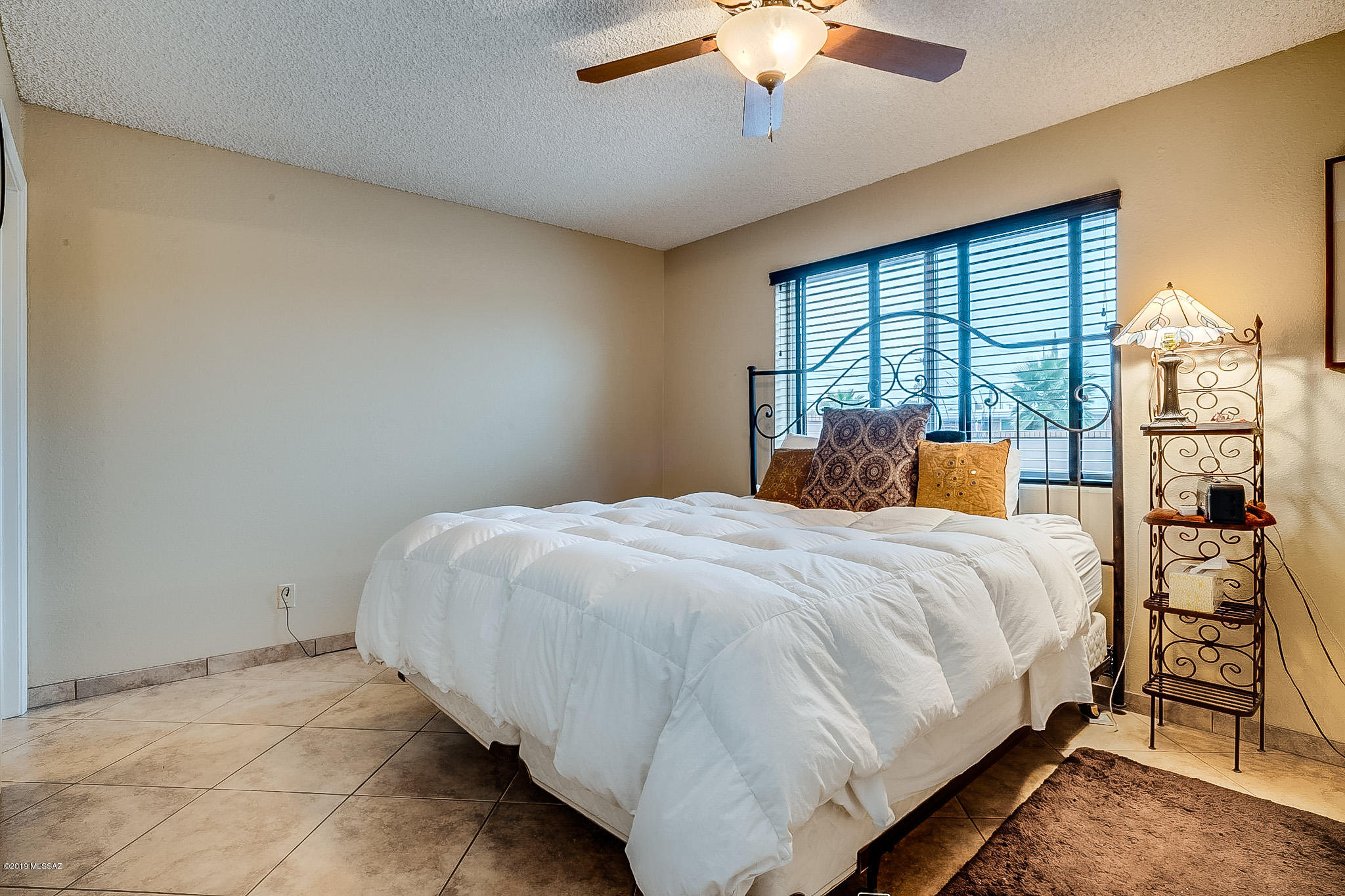 5851 E Hampton Street