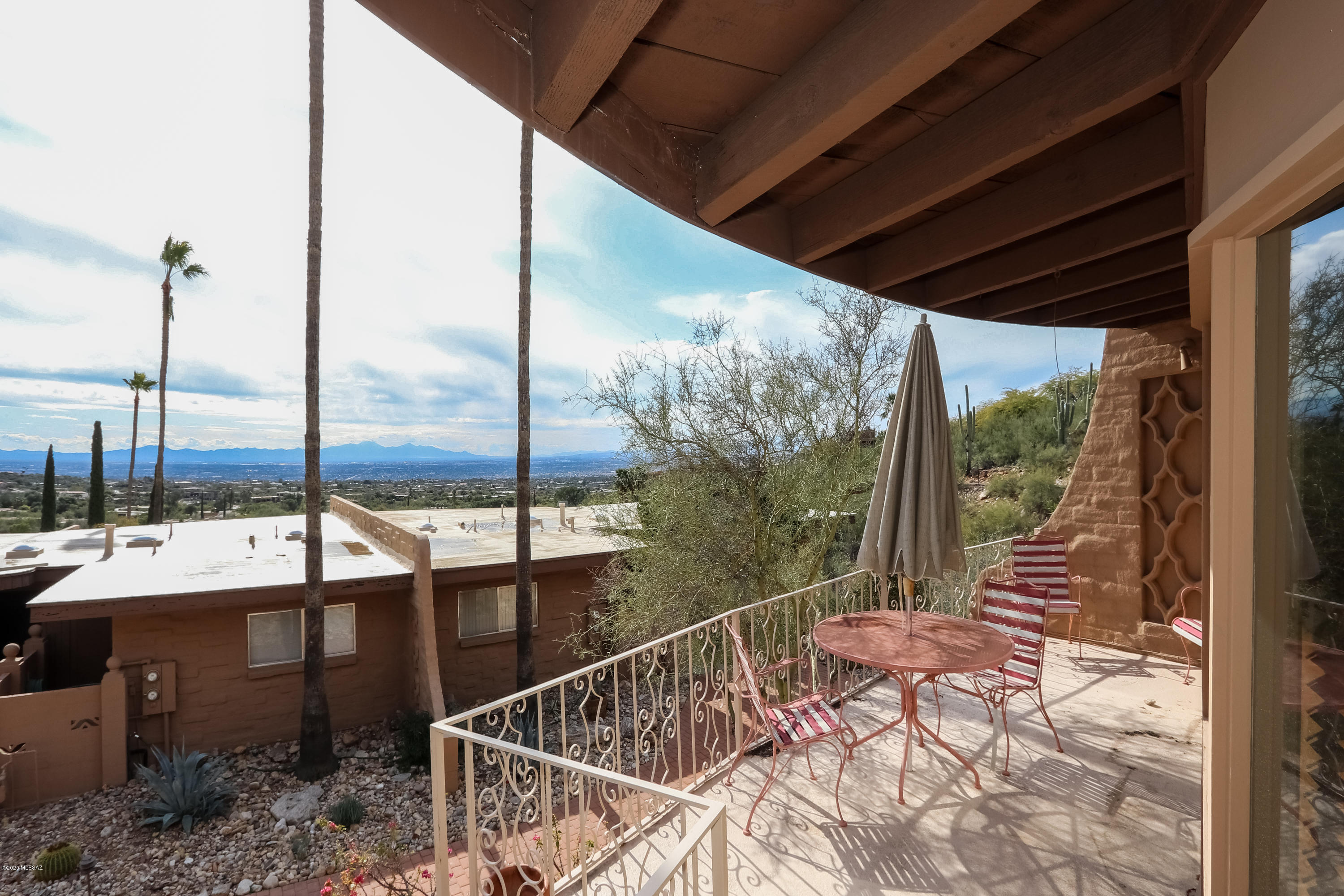 5251 E Mission Hill Drive Unit: 16/17