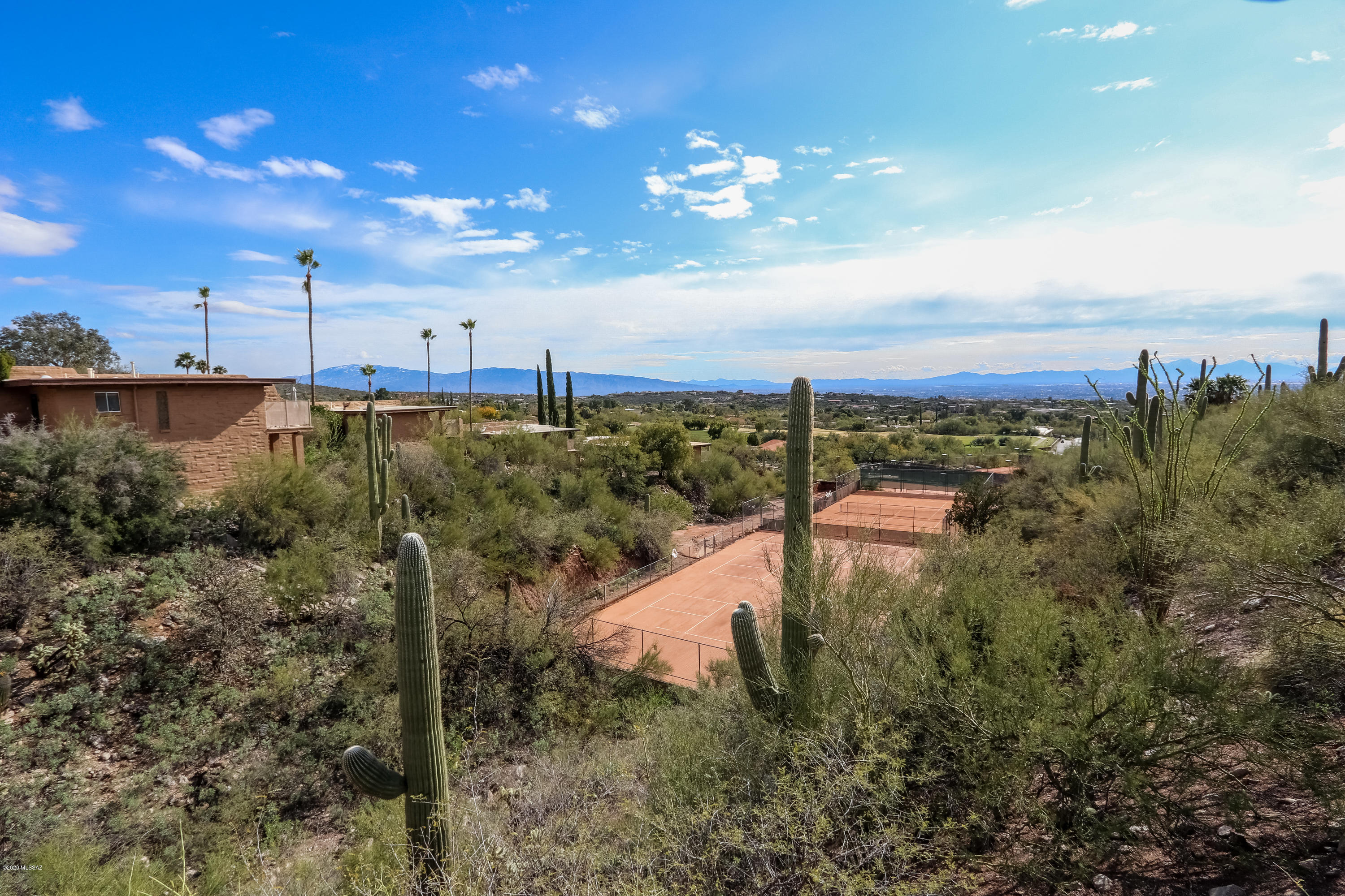 5251 E Mission Hill Drive Unit: 16/17