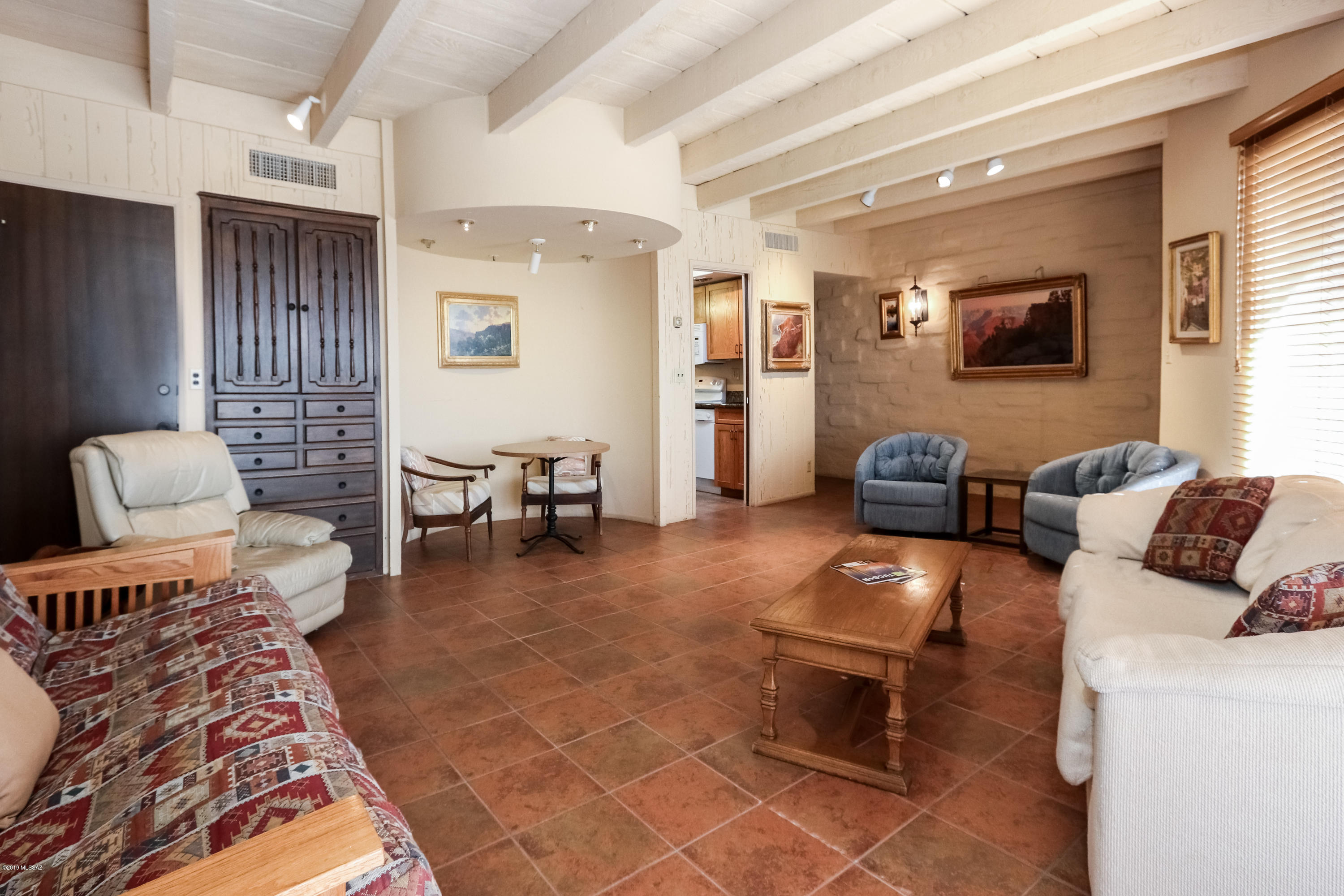 5251 E Mission Hill Drive Unit: 16/17