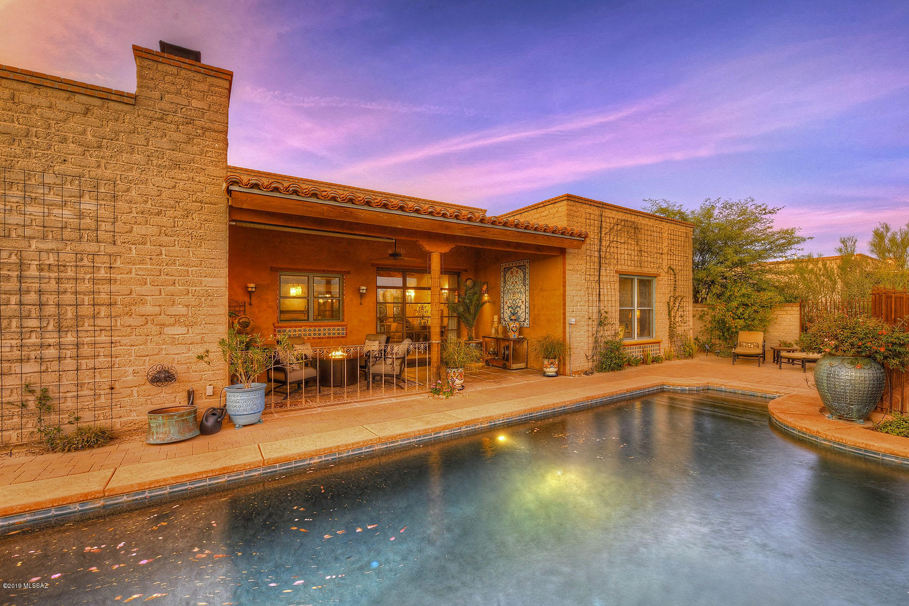 4121 W Adobe Ranch Place