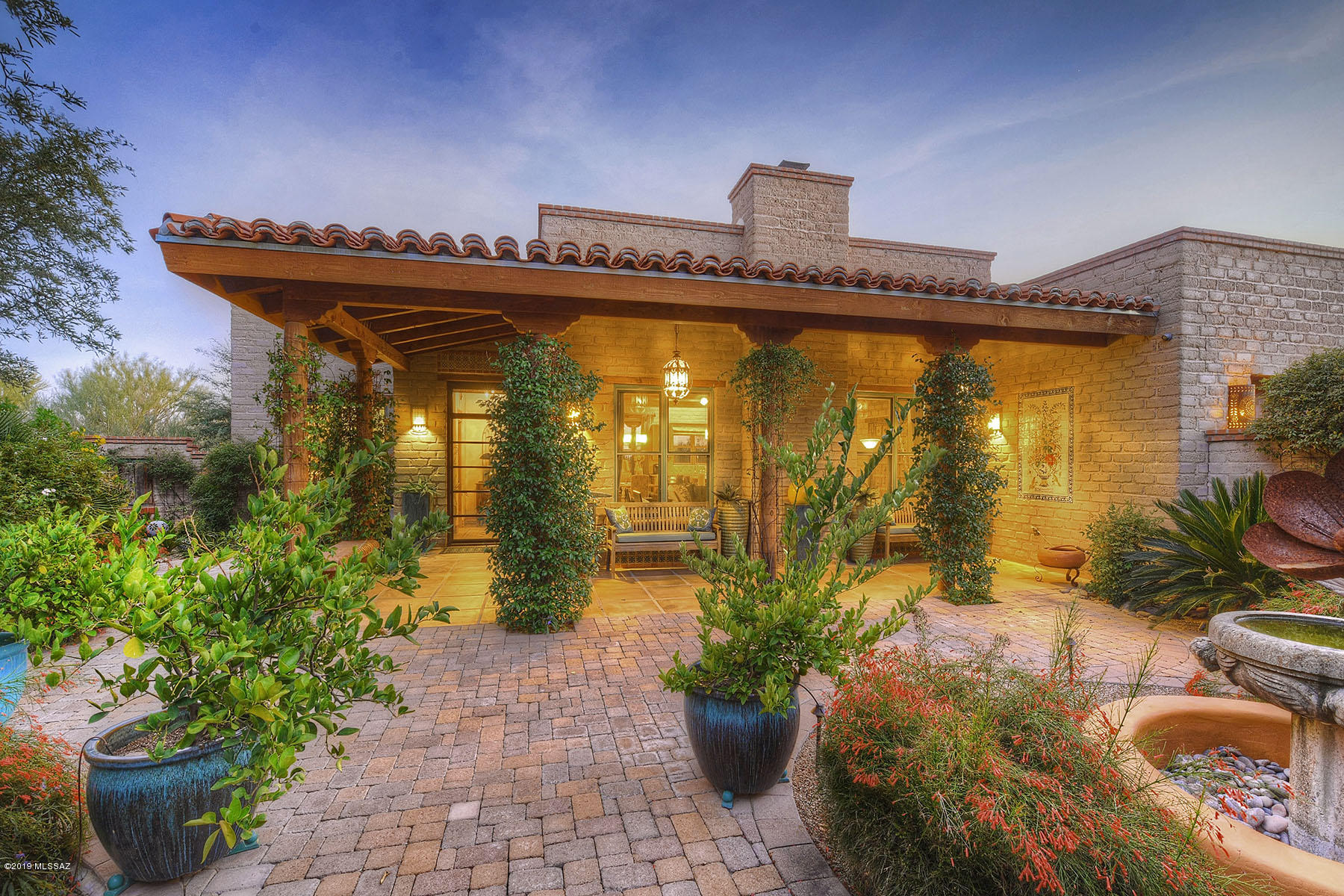 4121 W Adobe Ranch Place