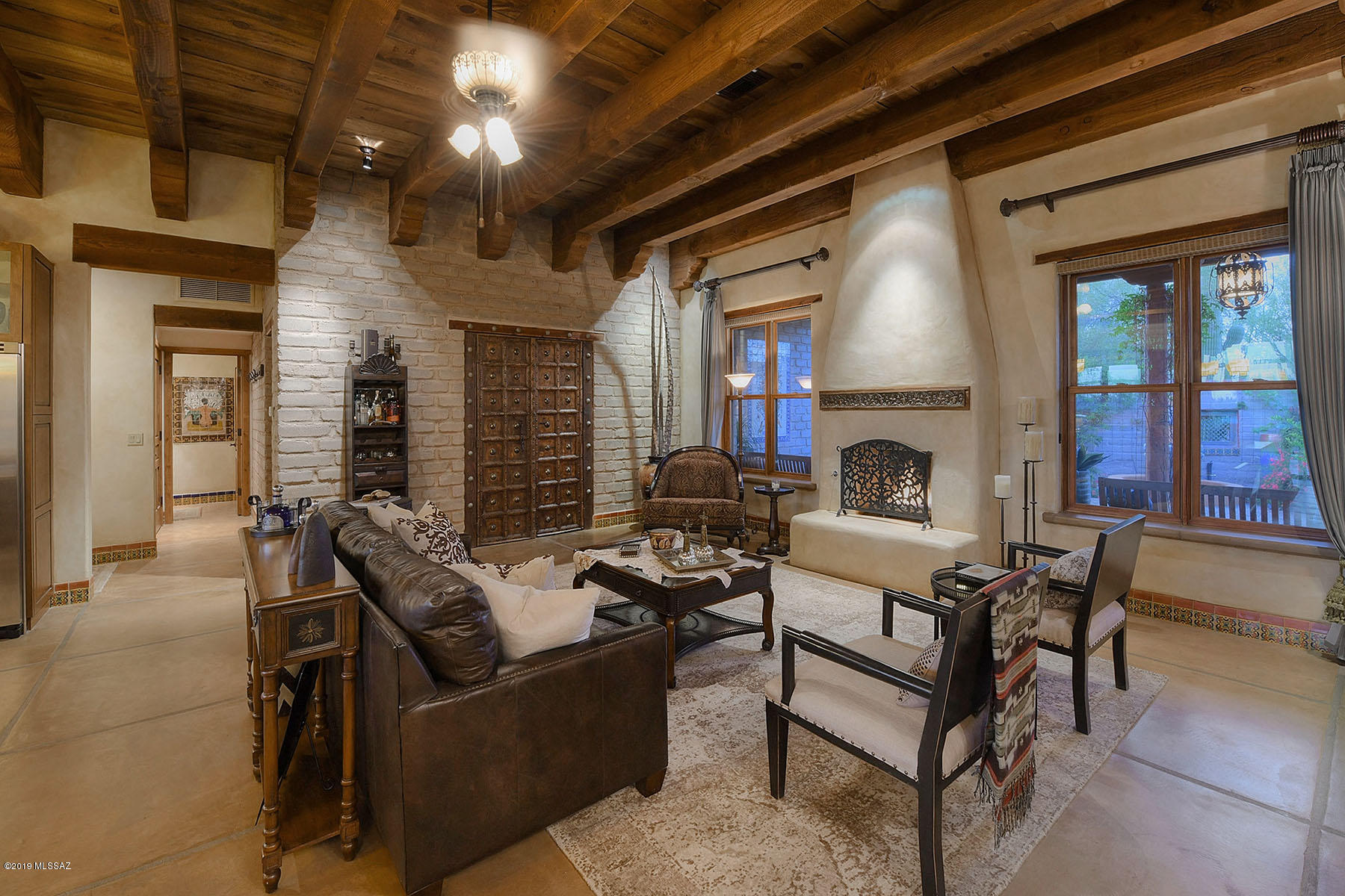 4121 W Adobe Ranch Place