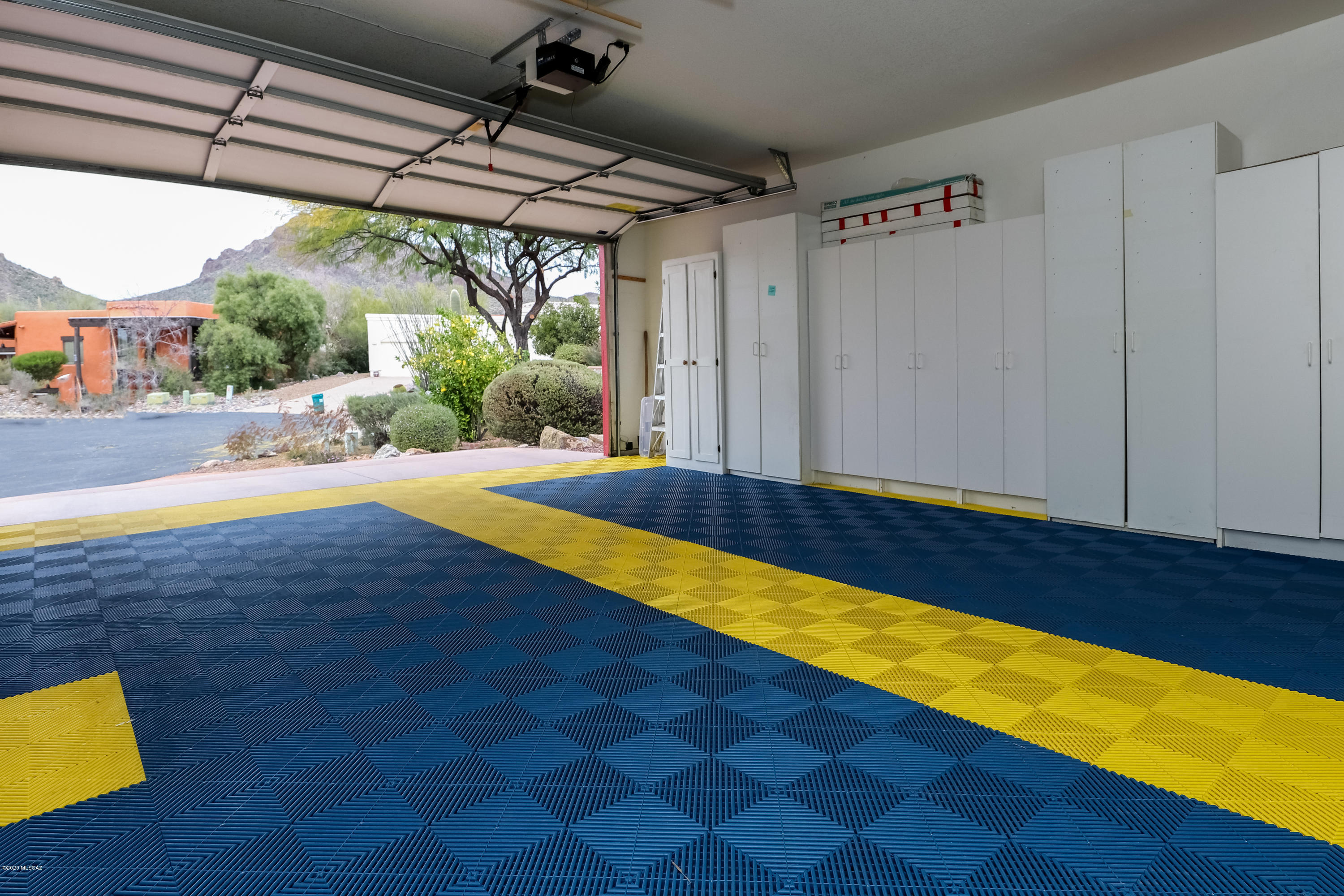 1971 S Doubletree Lane