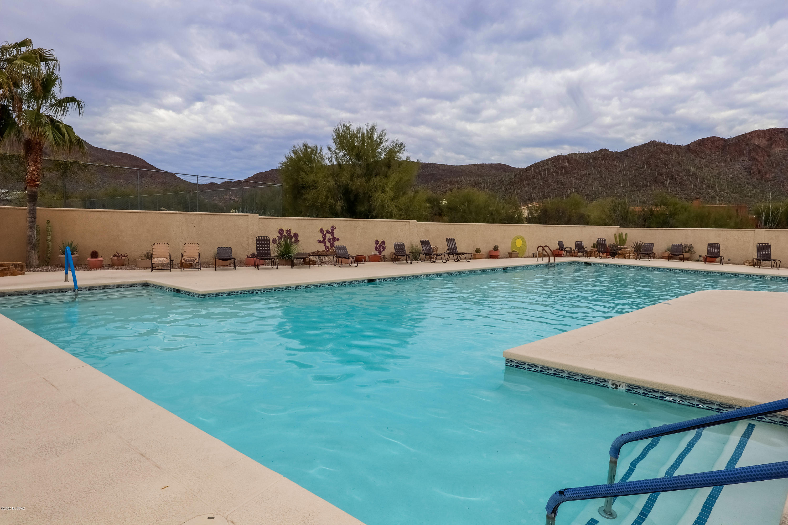 1971 S Doubletree Lane