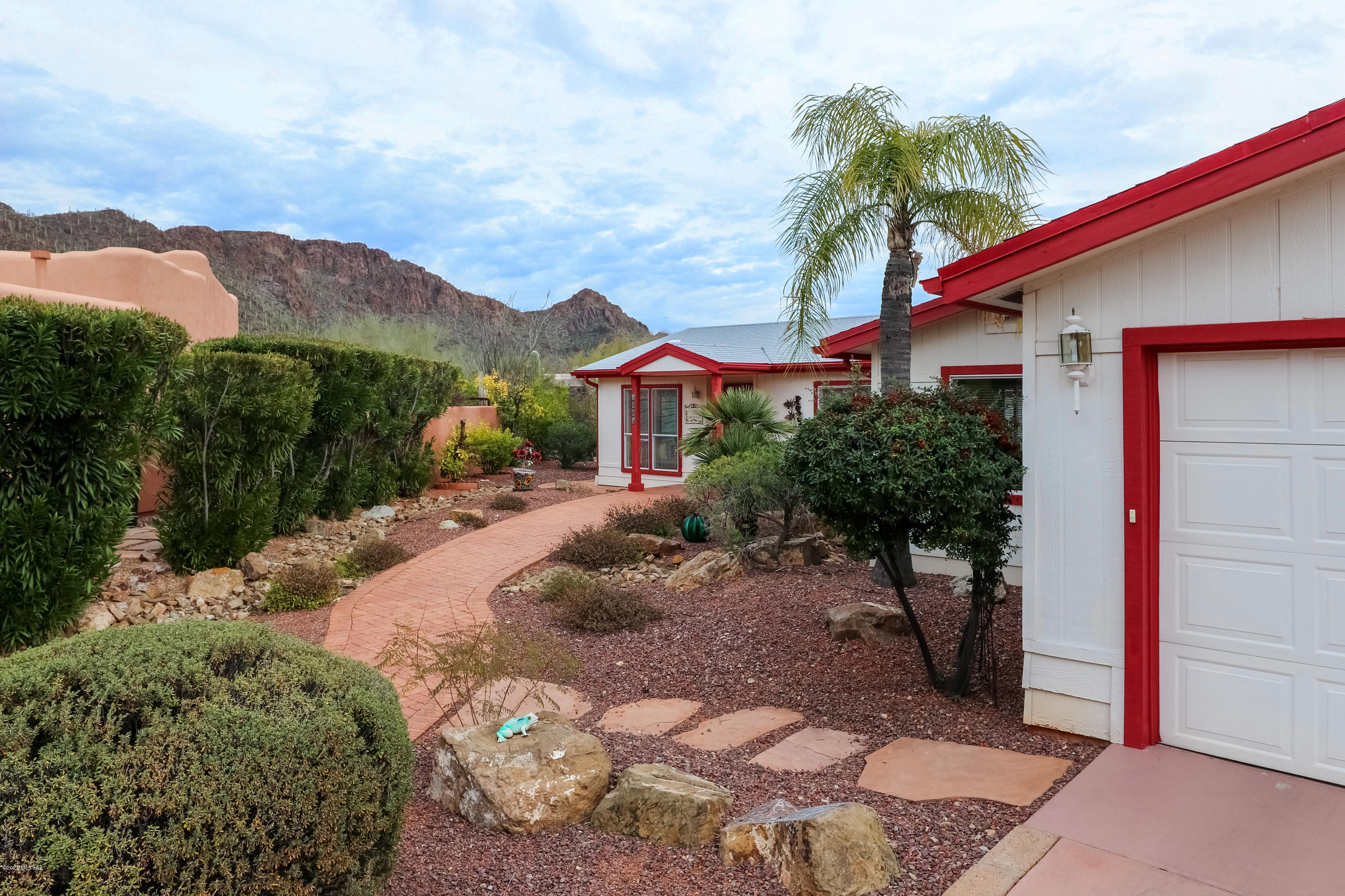 1971 S Doubletree Lane