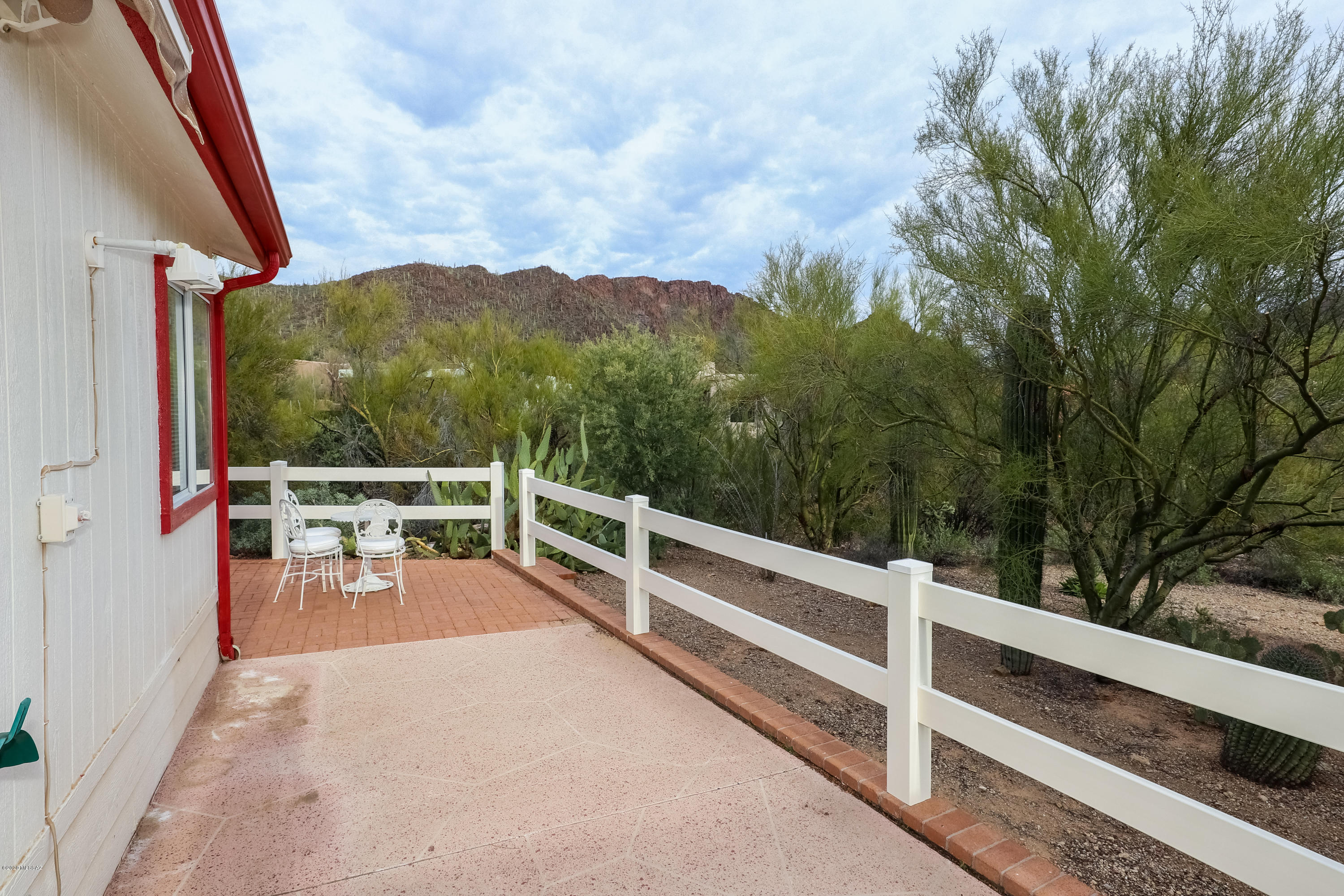 1971 S Doubletree Lane