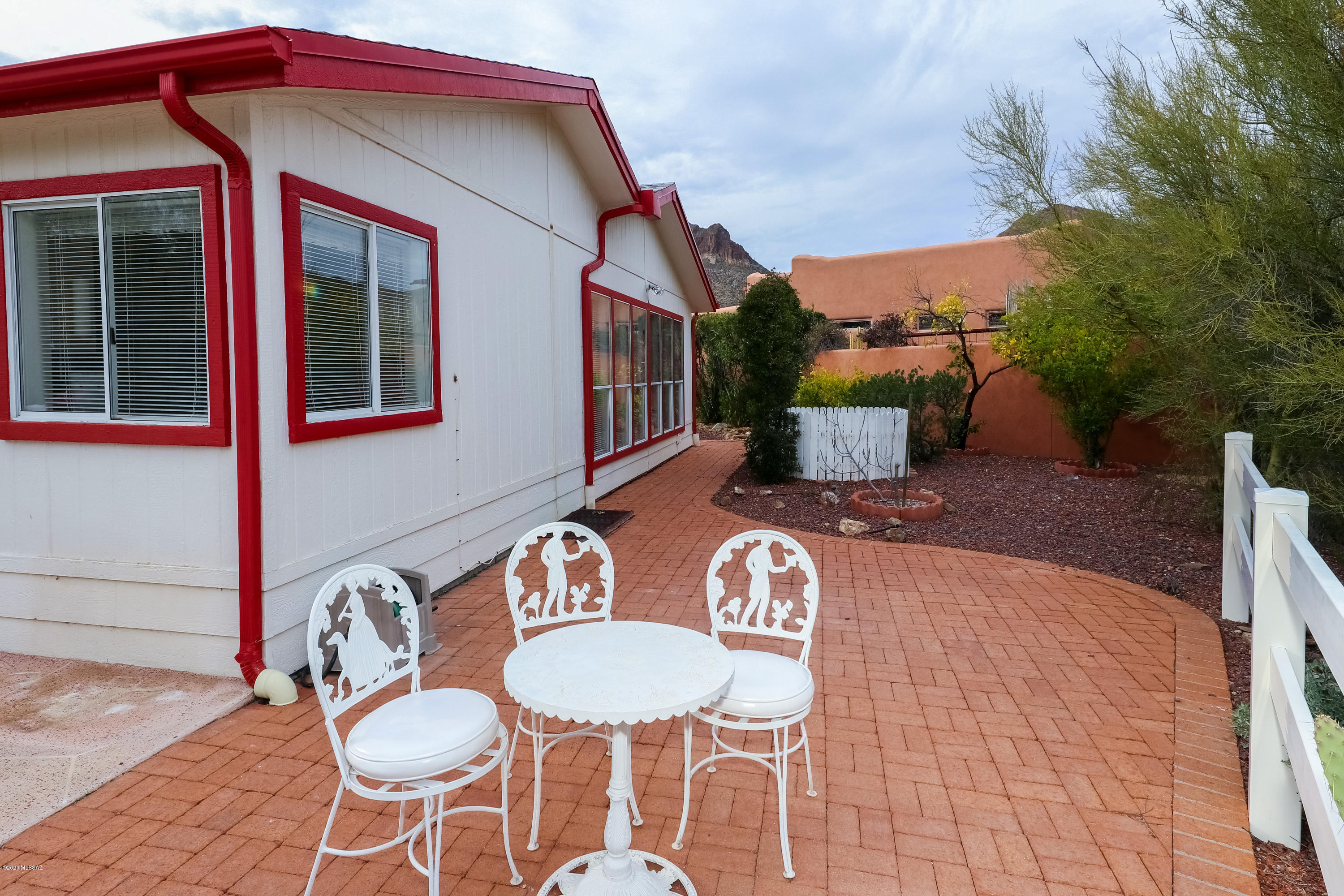 1971 S Doubletree Lane