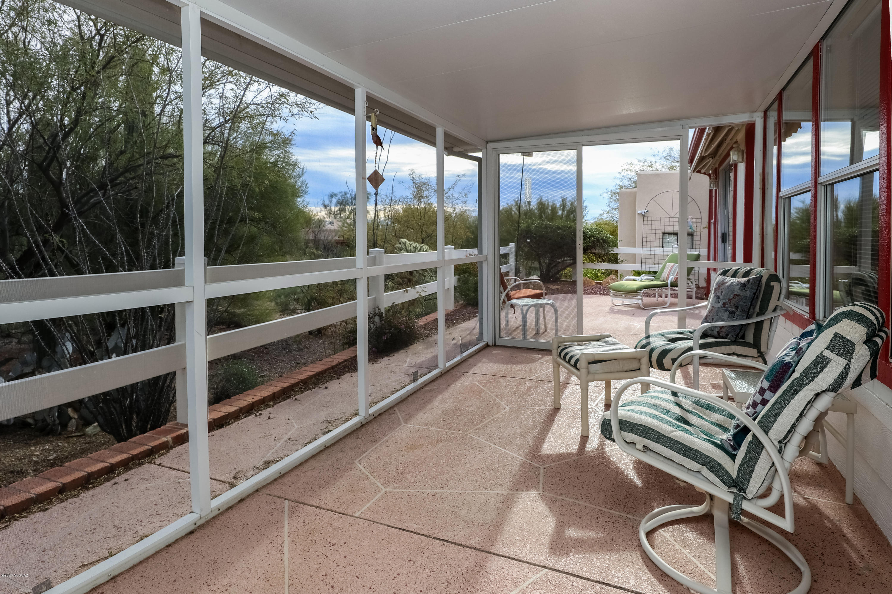 1971 S Doubletree Lane