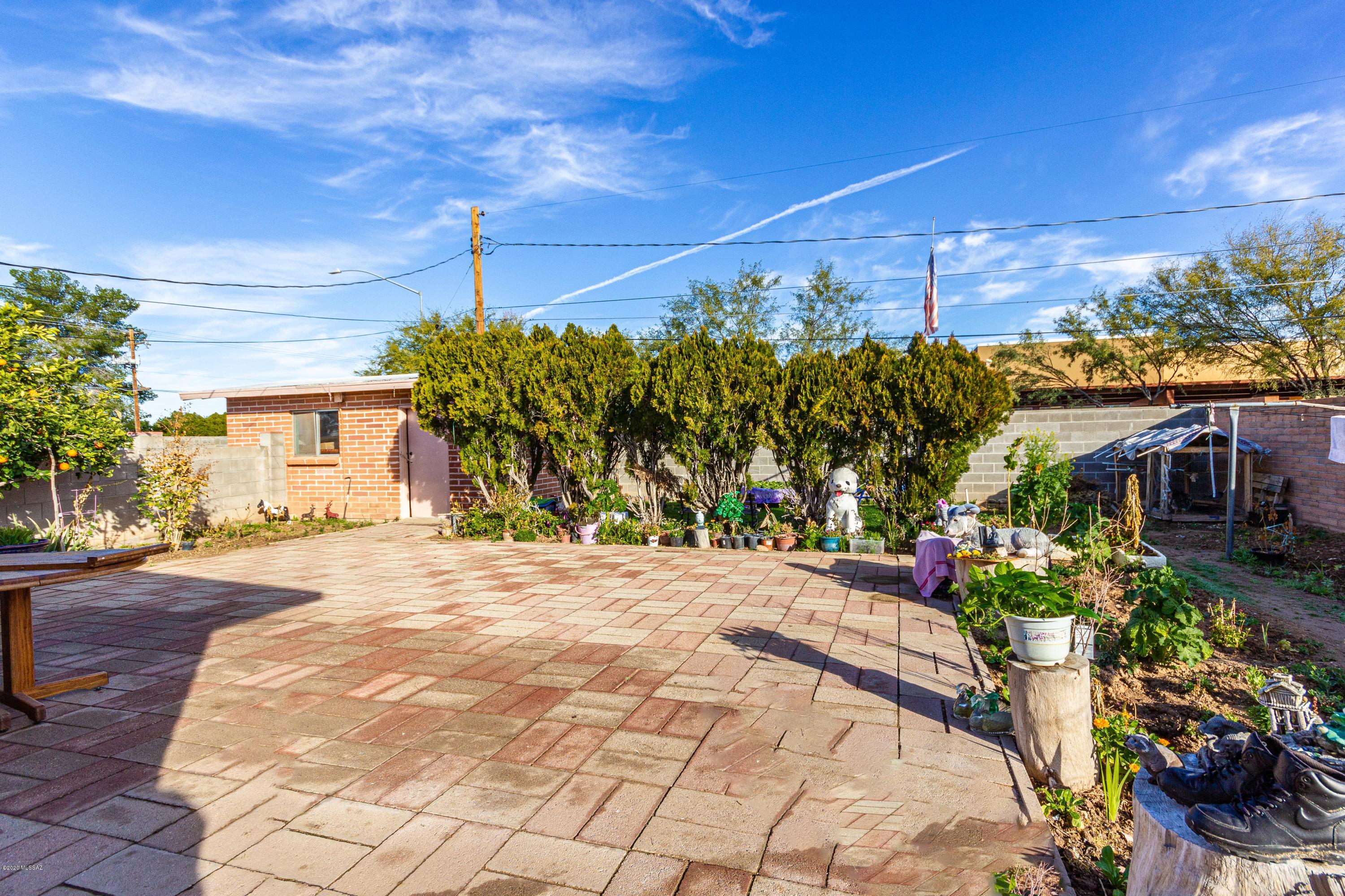 3901 E Alta Vista Street