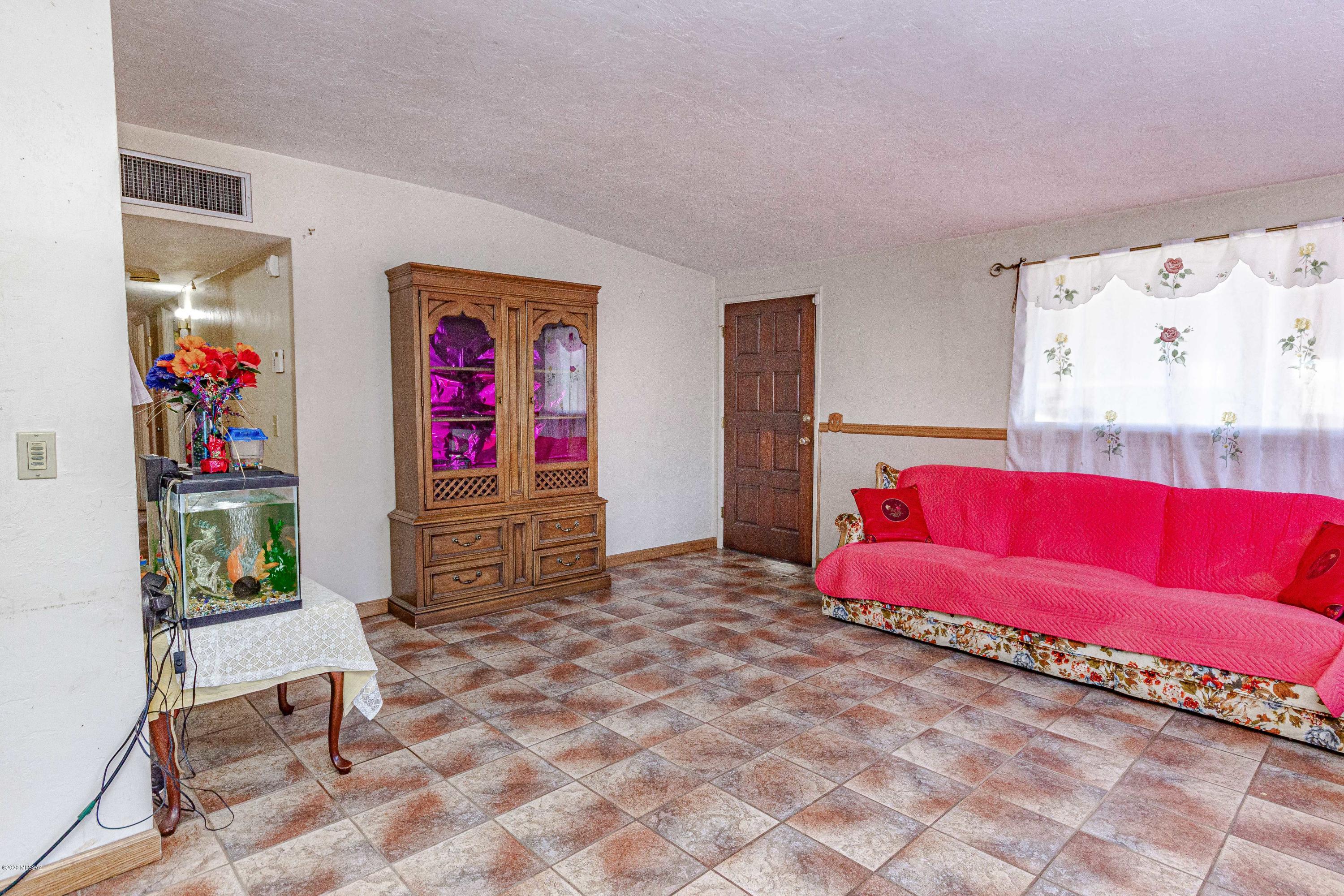 3901 E Alta Vista Street