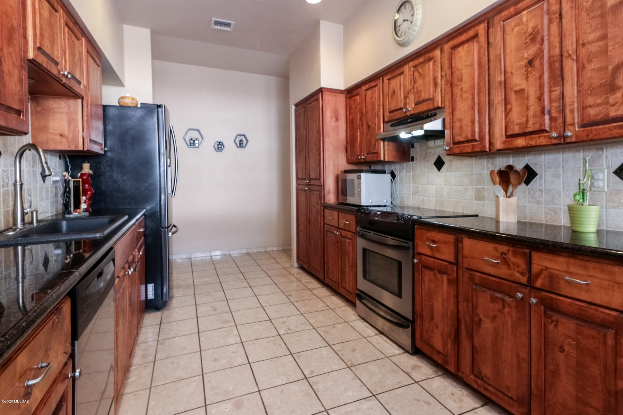 4201 N Ventana Drive