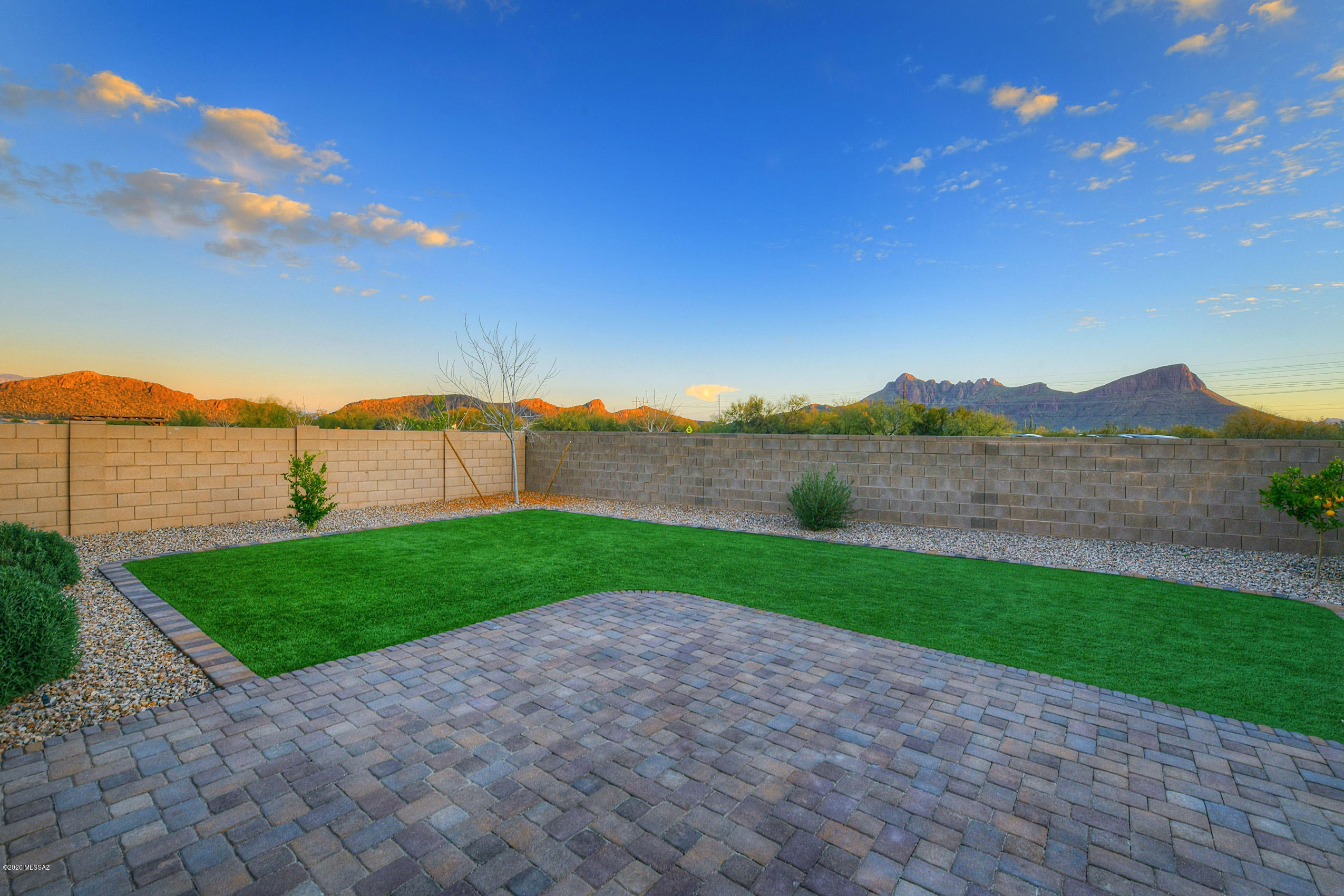 9161 W Old Agave Trail