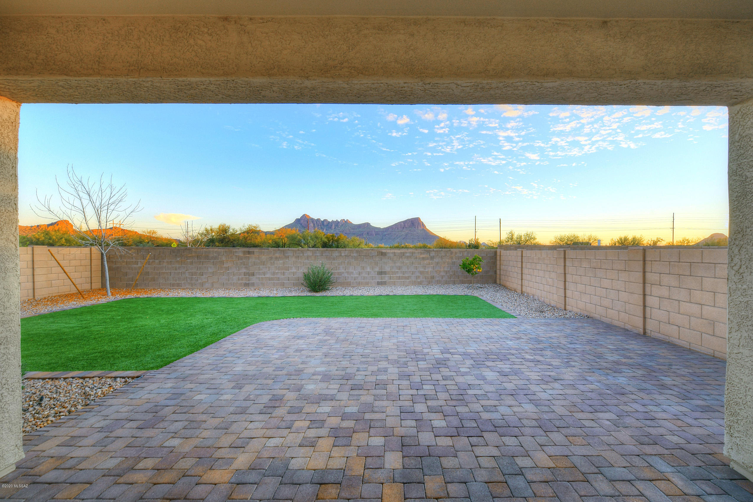 9161 W Old Agave Trail