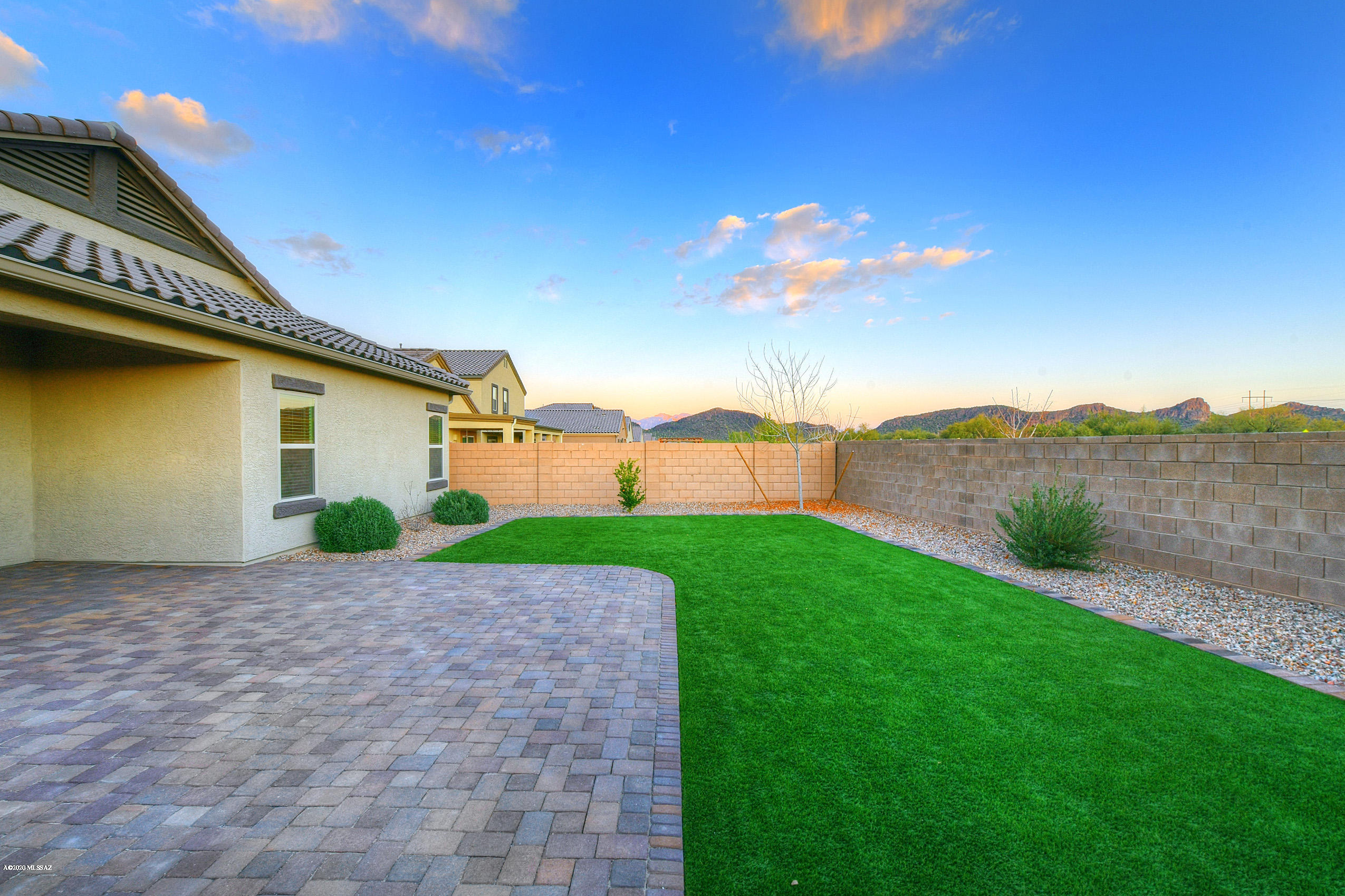 9161 W Old Agave Trail