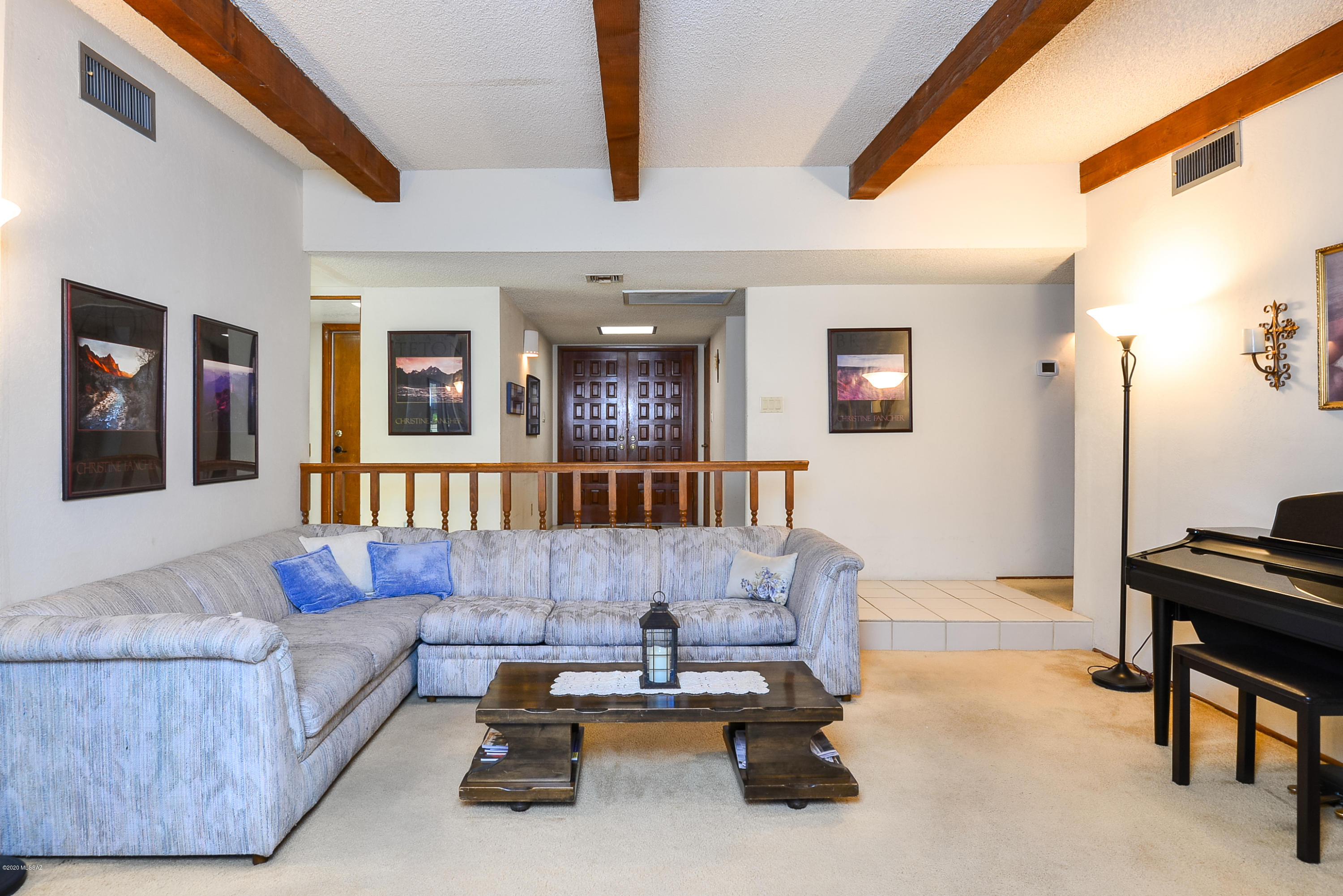 8040 N La Oesta Avenue