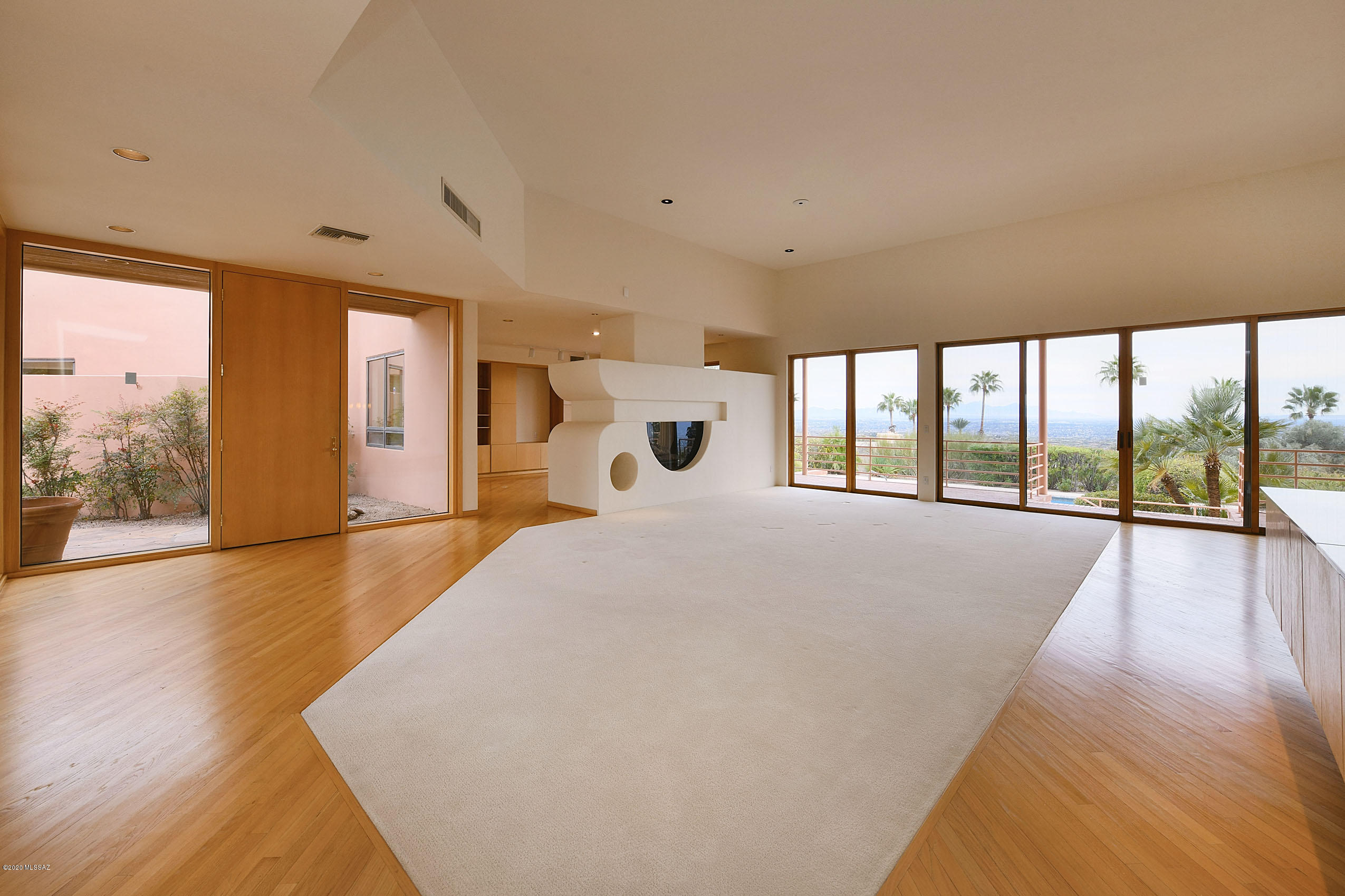 3330 E Cobblestone Place