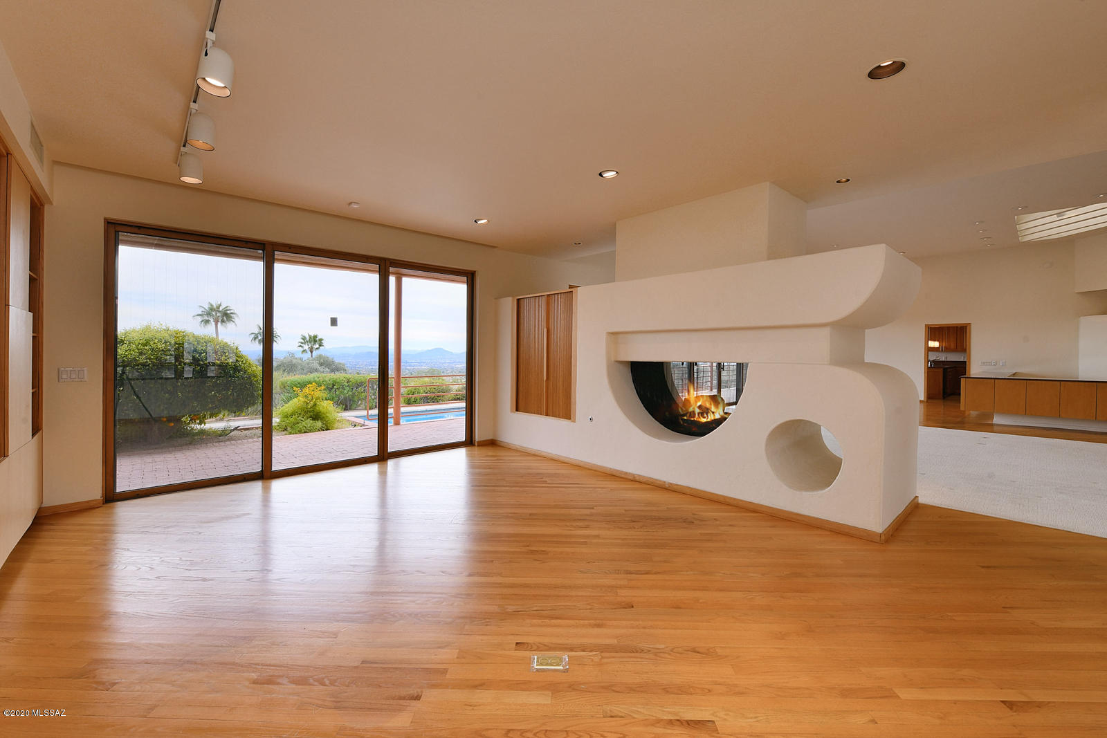 3330 E Cobblestone Place