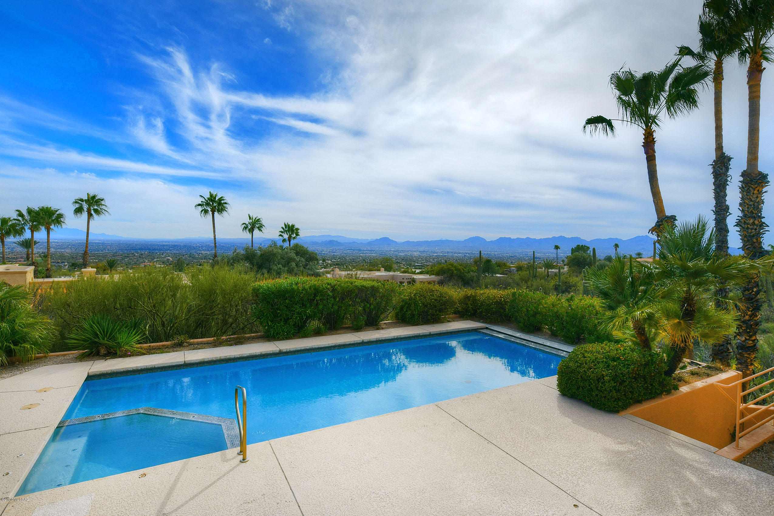 3330 E Cobblestone Place