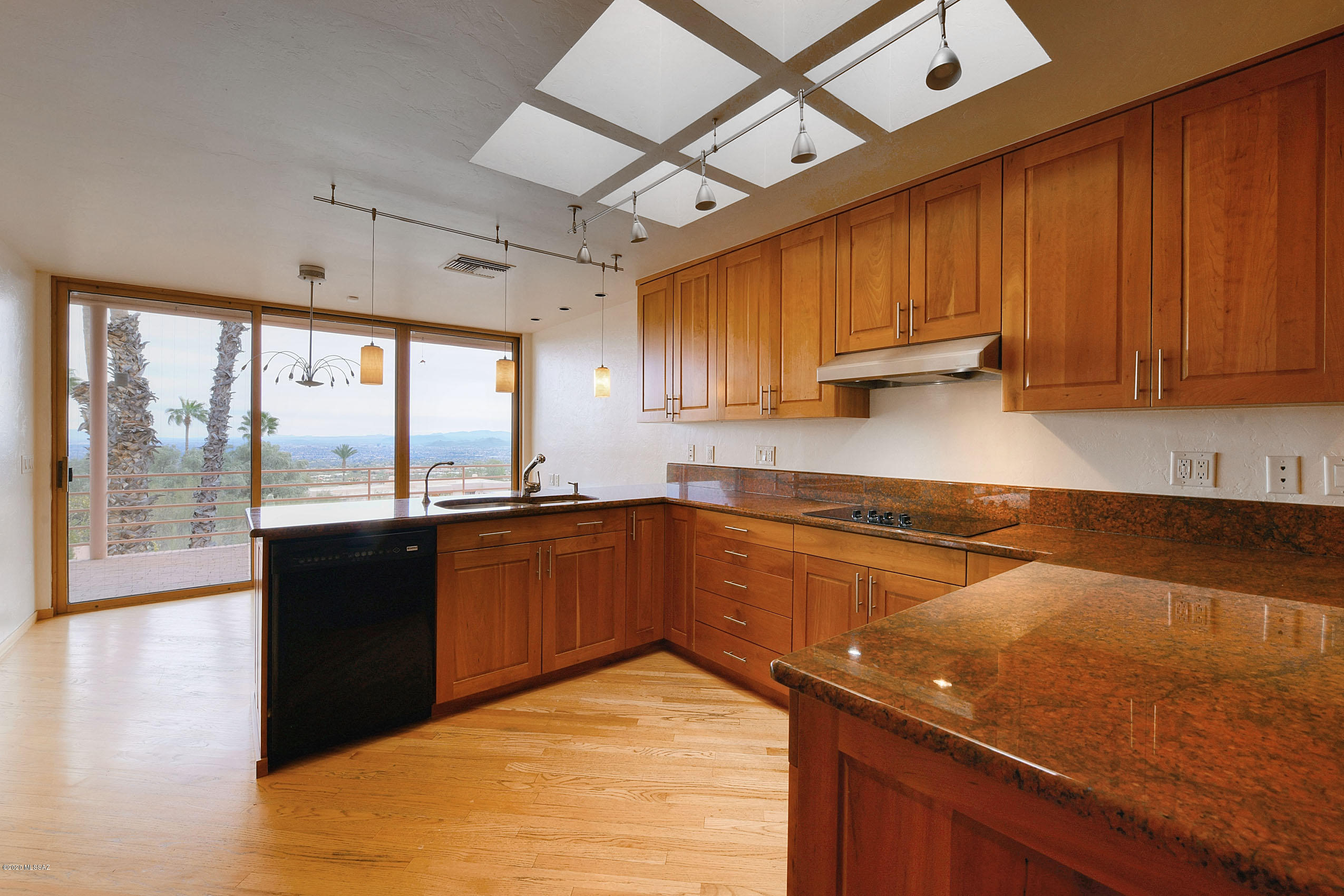 3330 E Cobblestone Place