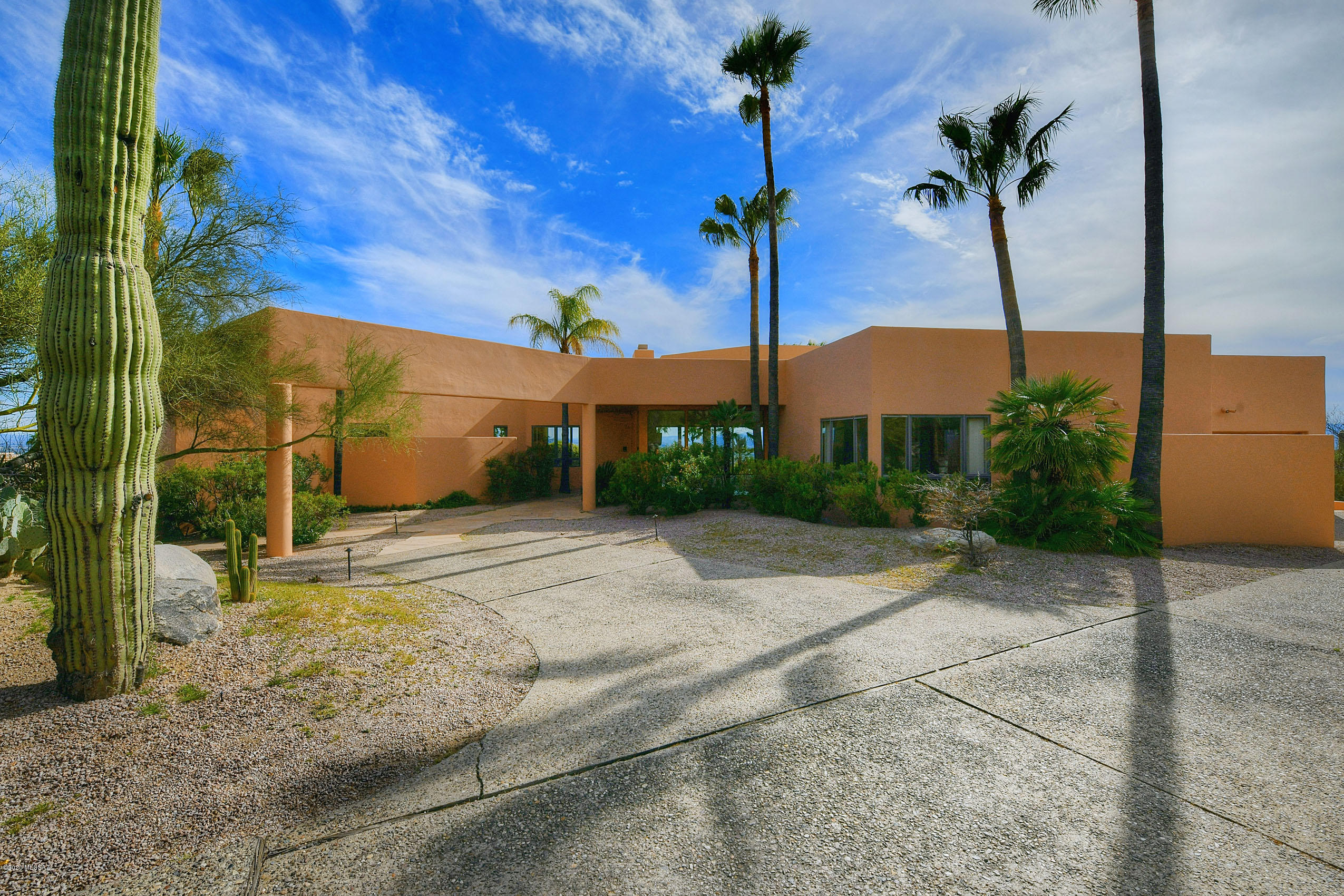 3330 E Cobblestone Place