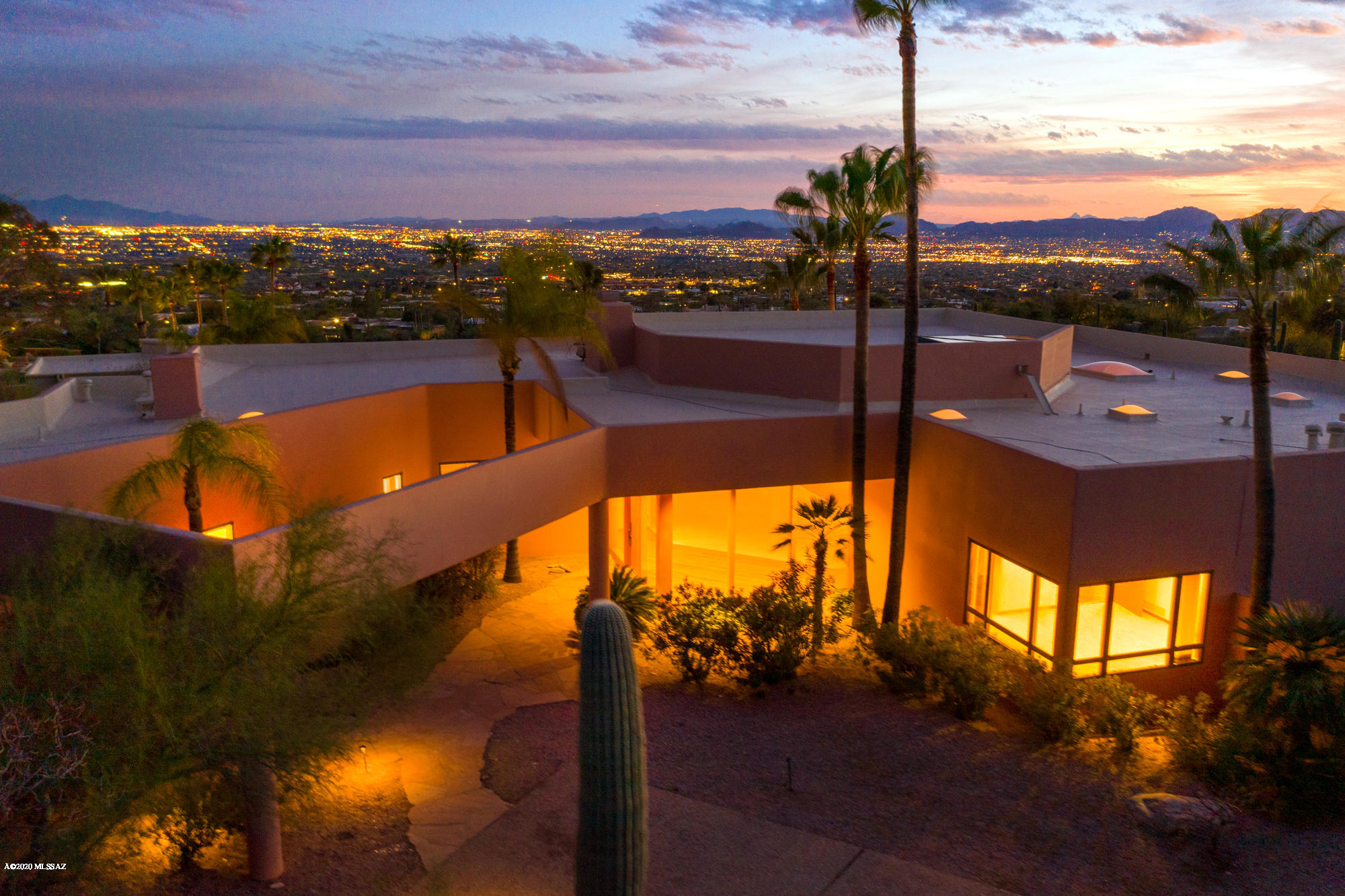 3330 E Cobblestone Place