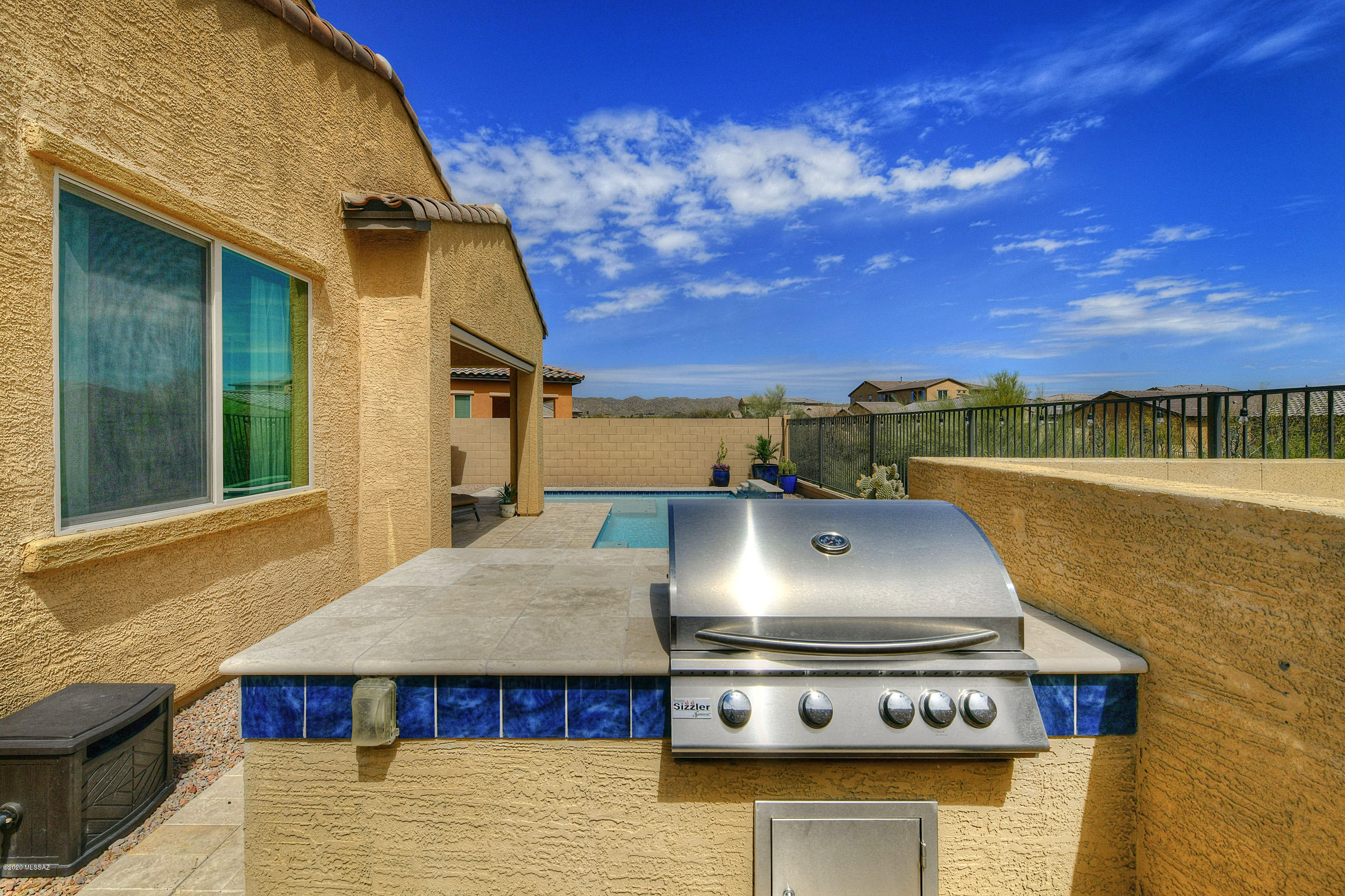 1005 W Lark Bunting Lane