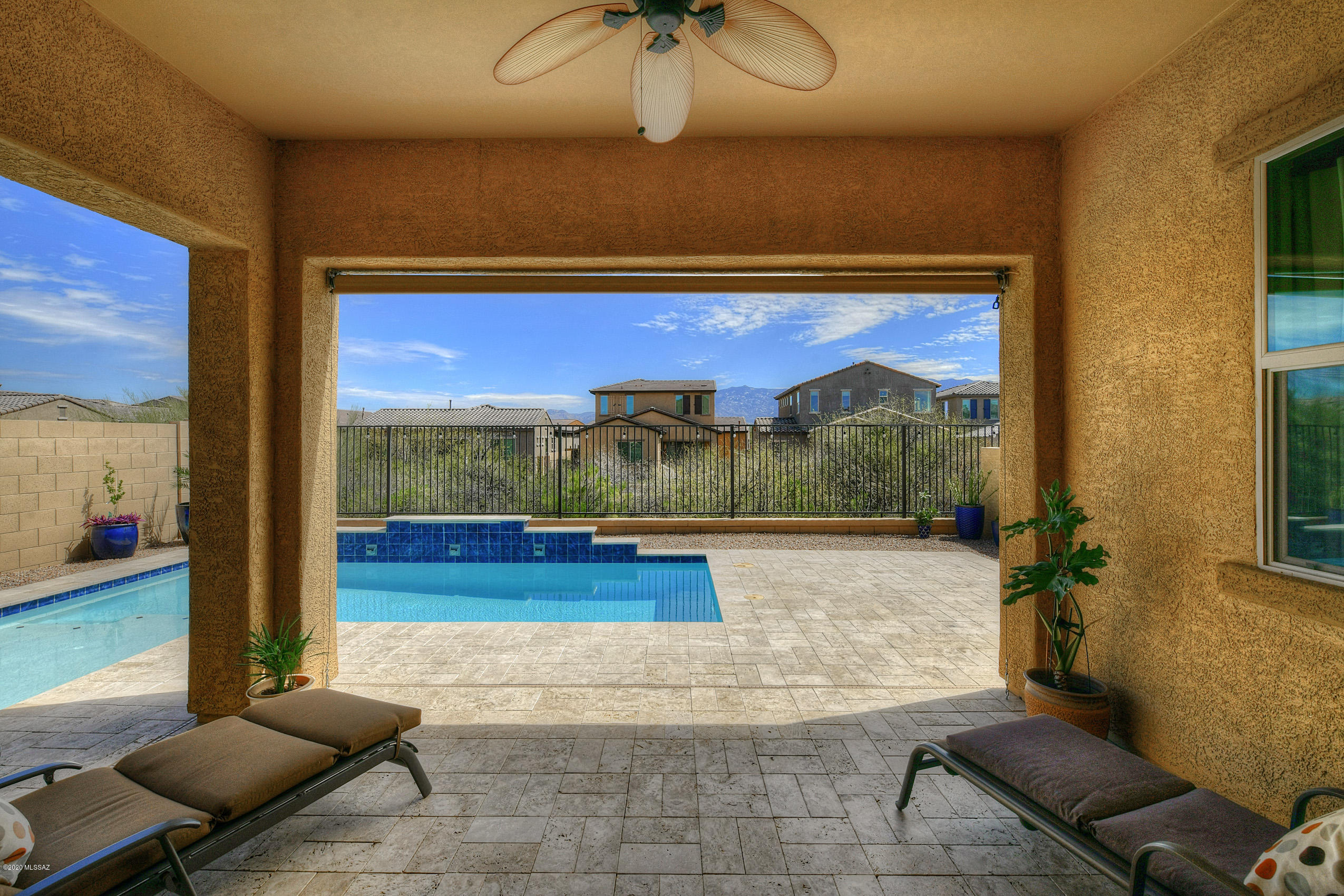 1005 W Lark Bunting Lane