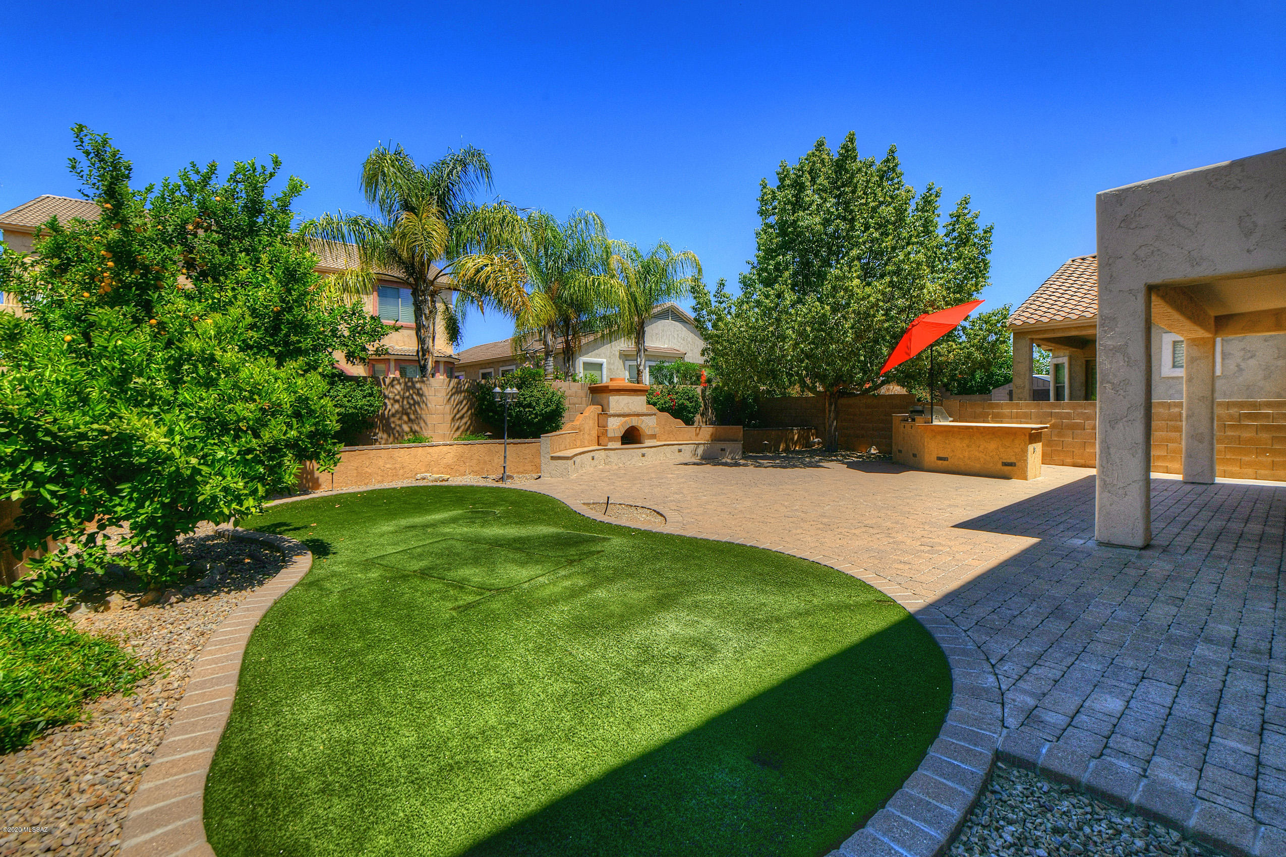 1216 W Rodriguez Road