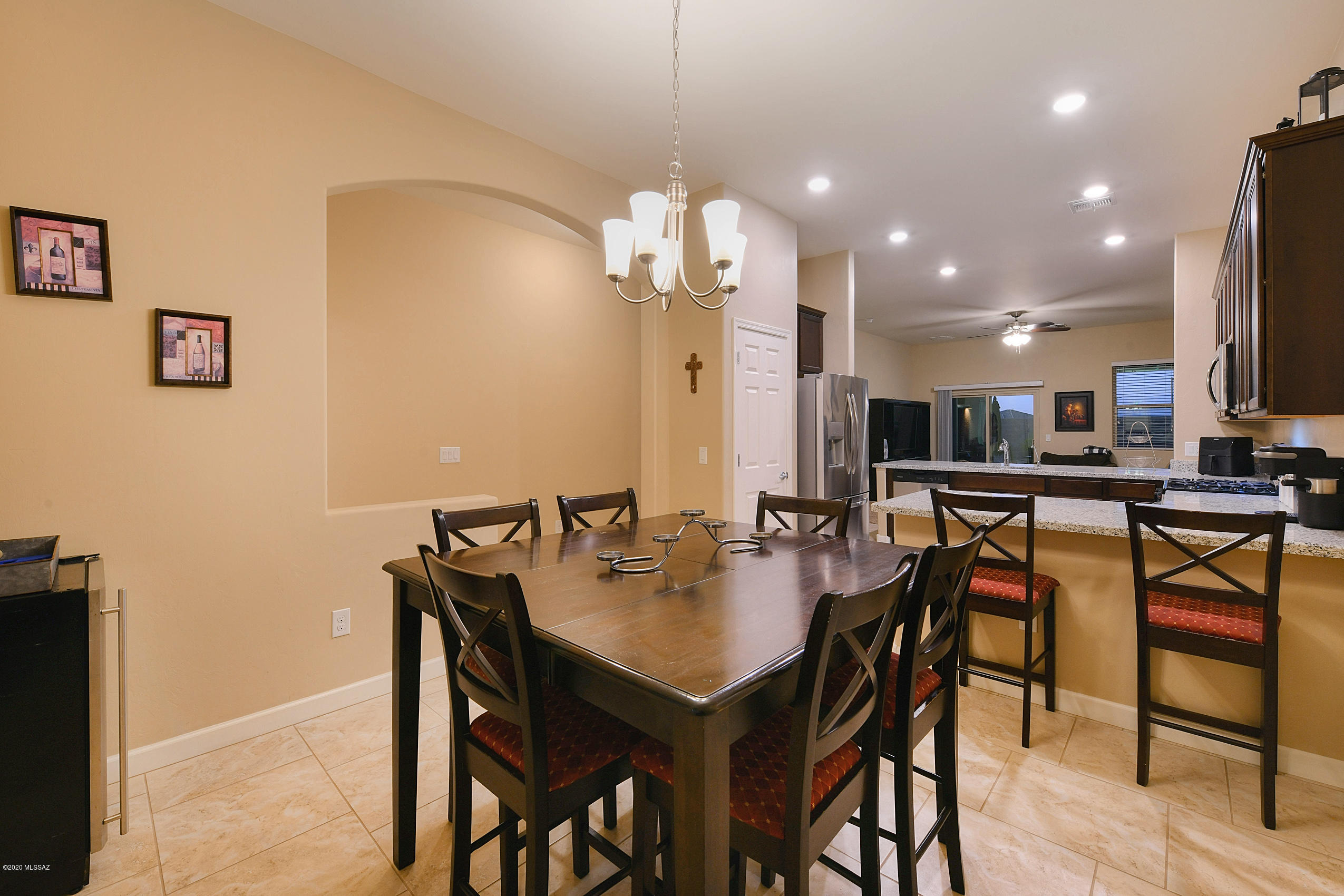 9877 N Howling Wolf Road