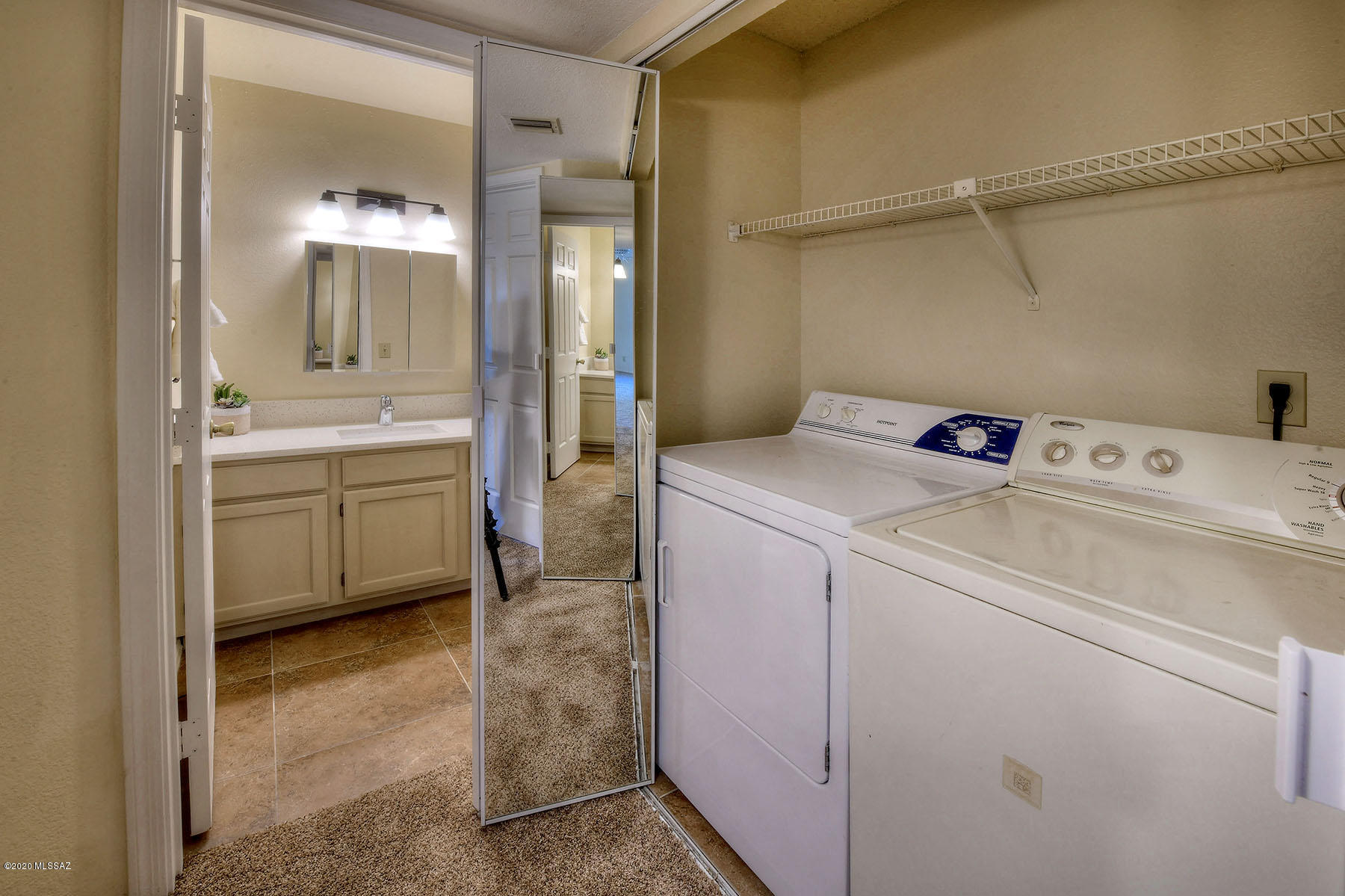 6655 N Canyon Crest Drive Unit: 10259