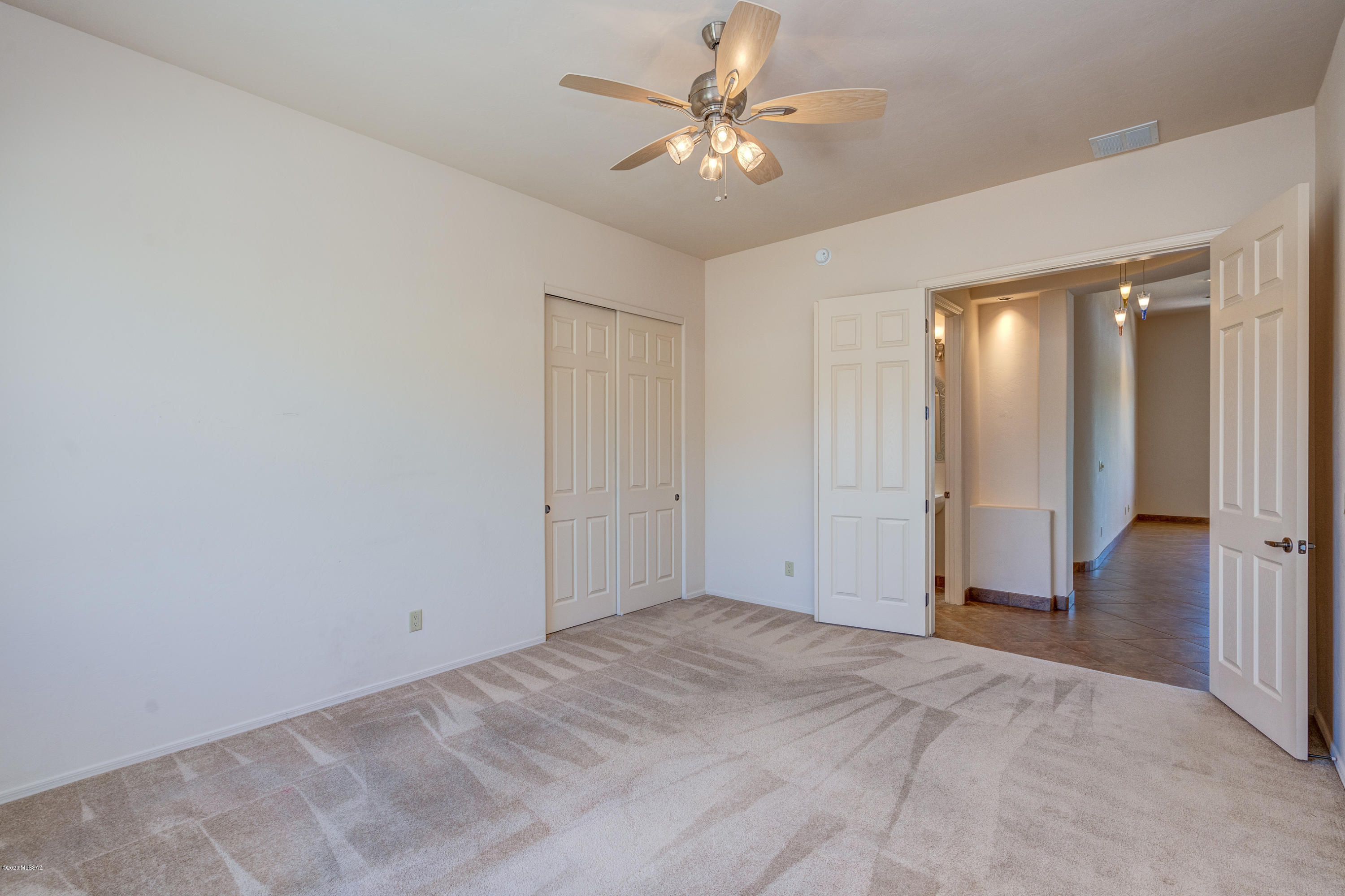 5362 E Camino Rio De Luz