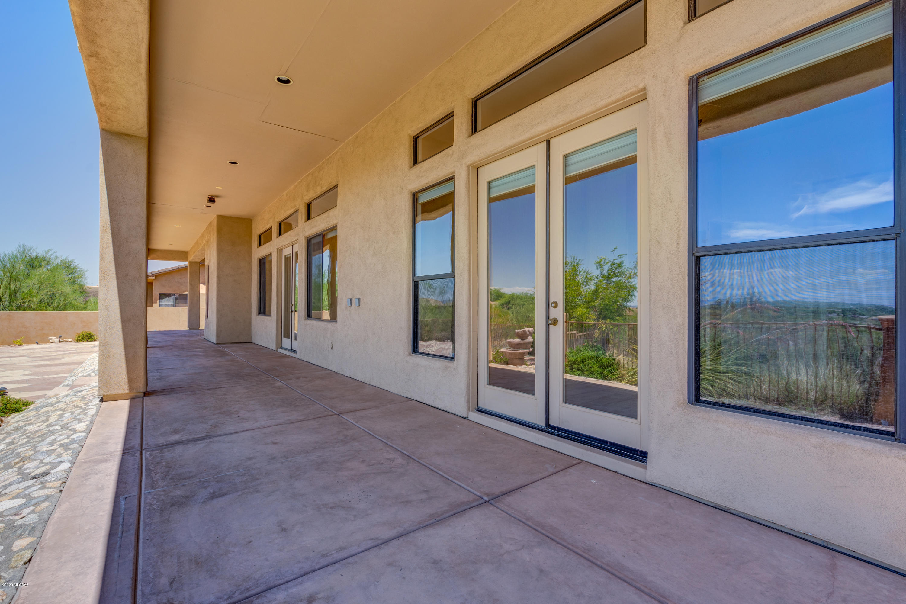 5362 E Camino Rio De Luz