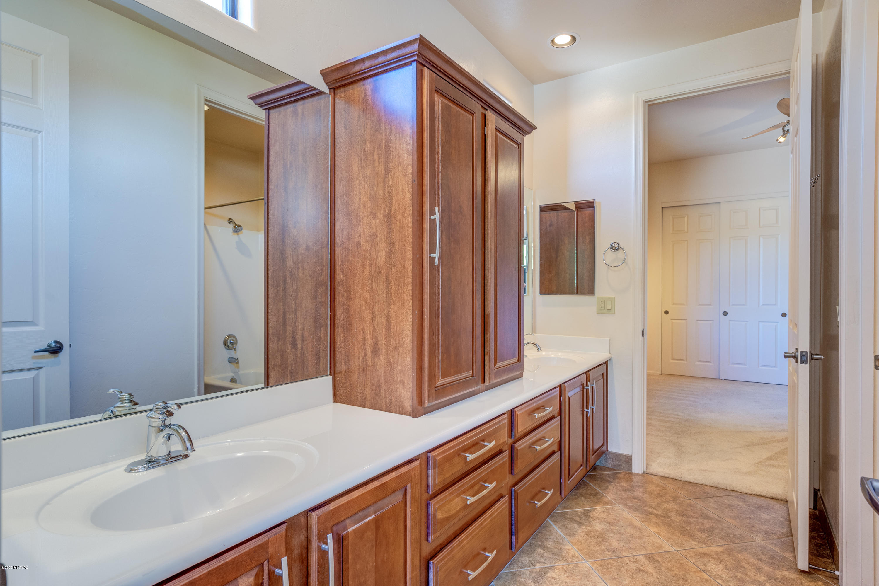 5362 E Camino Rio De Luz