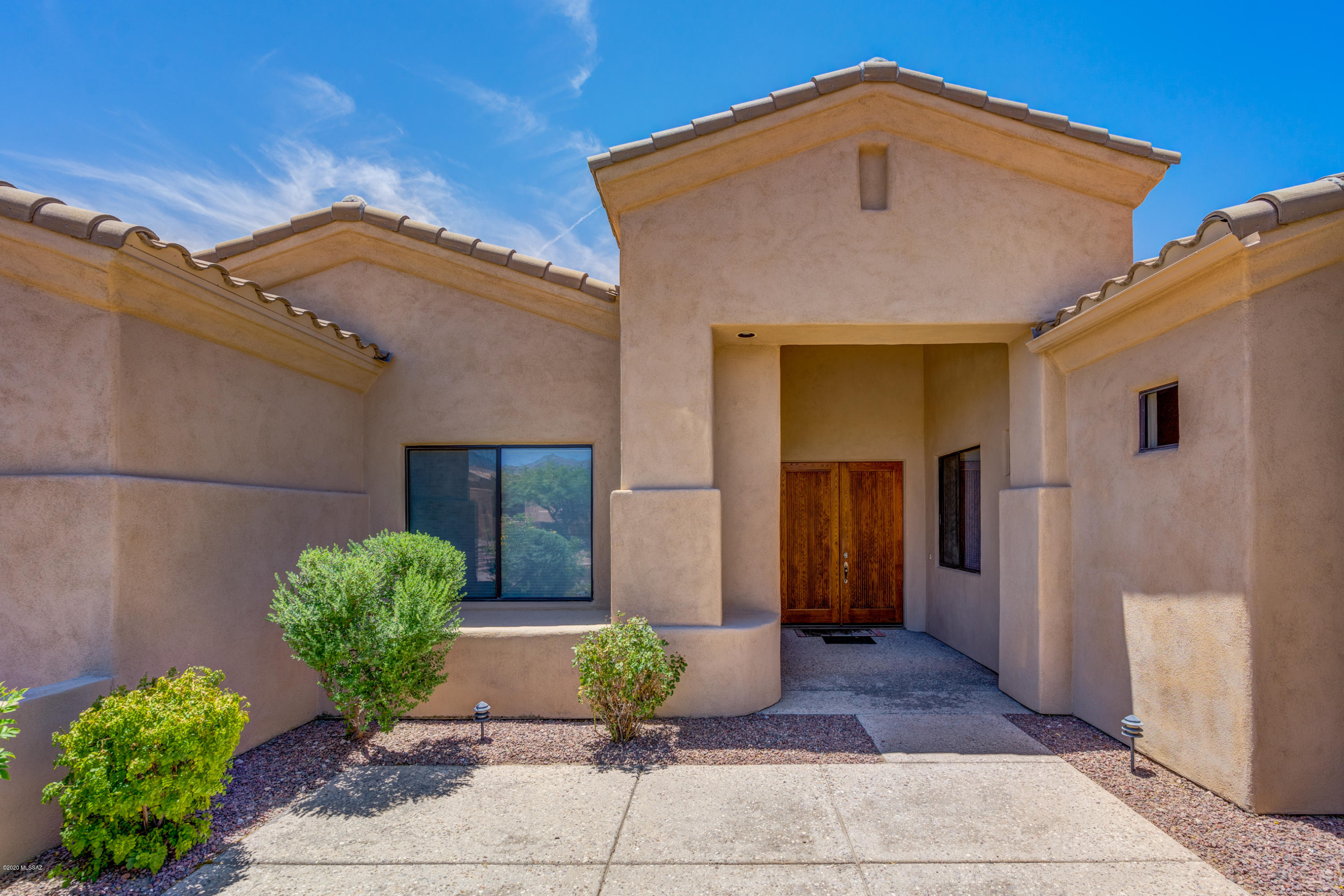 5362 E Camino Rio De Luz