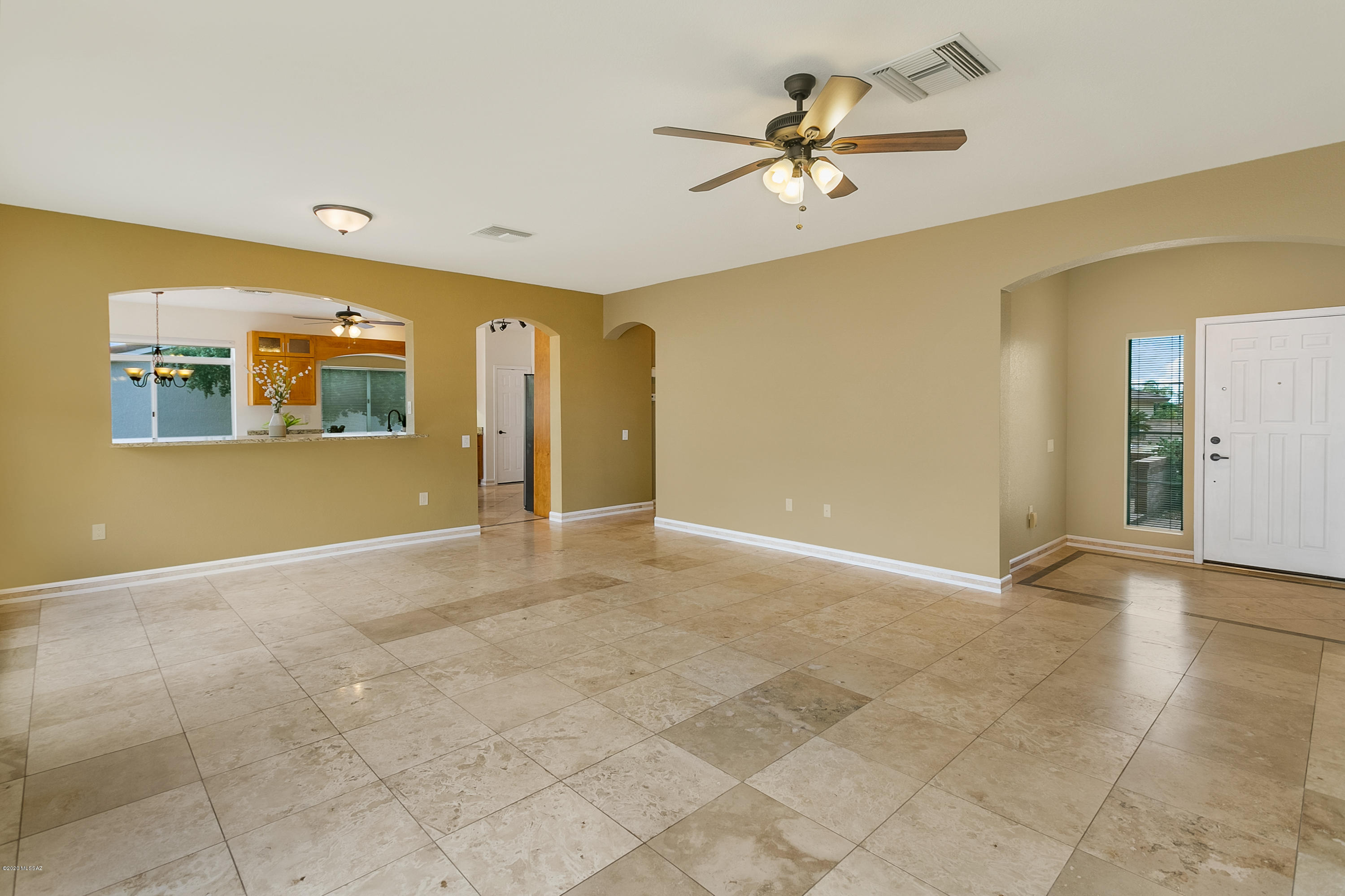 979 E Seven Palms Drive