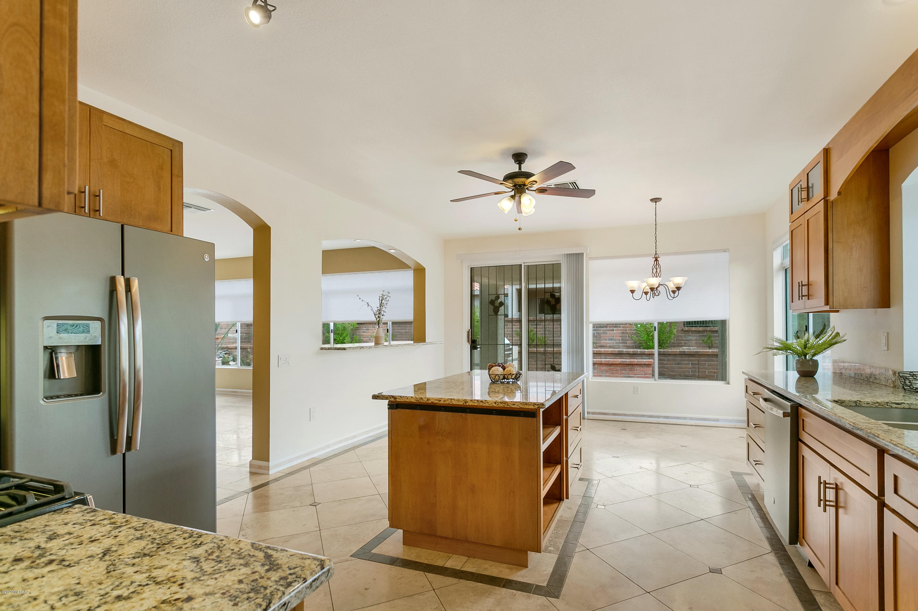 979 E Seven Palms Drive