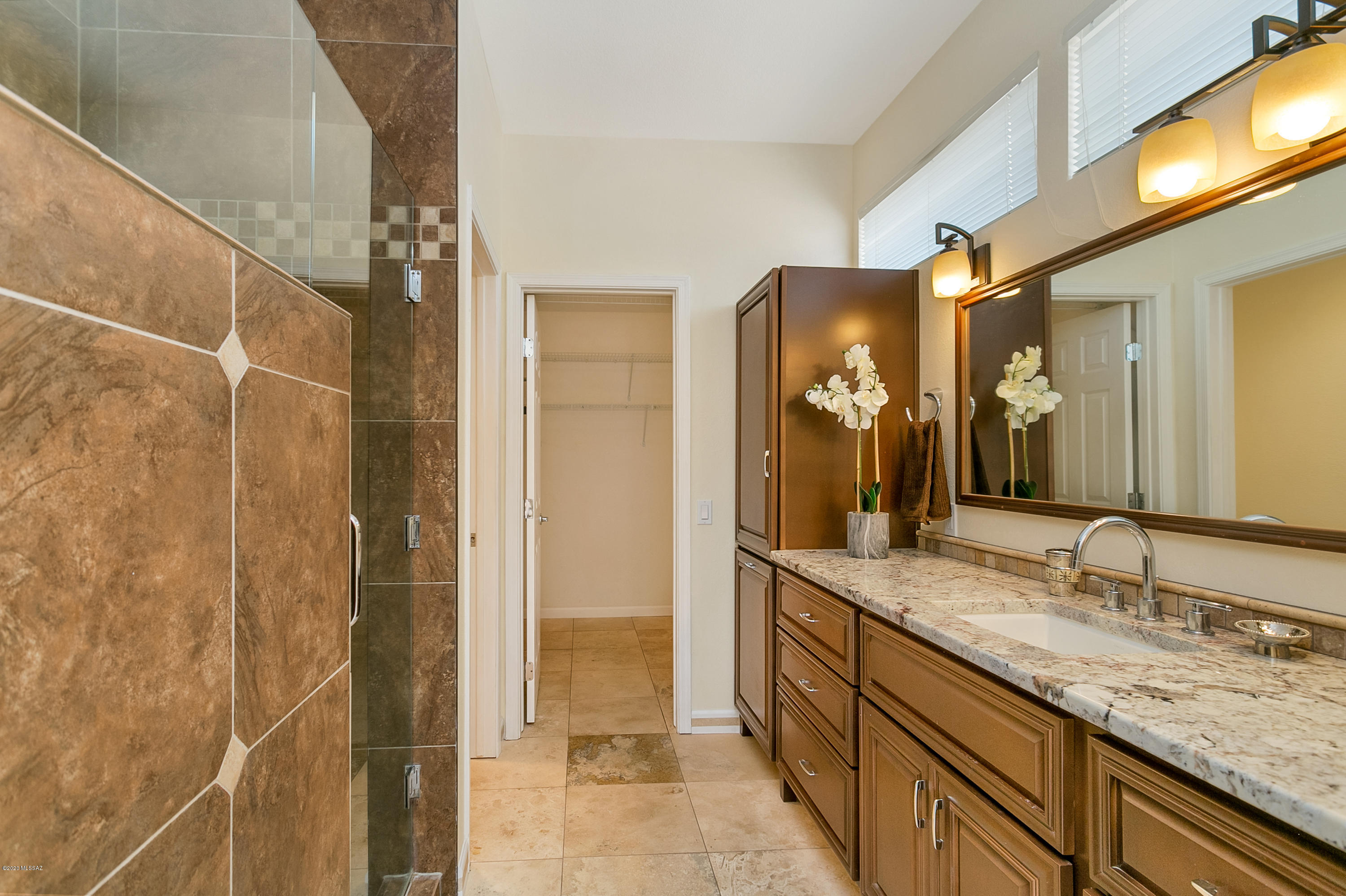 979 E Seven Palms Drive