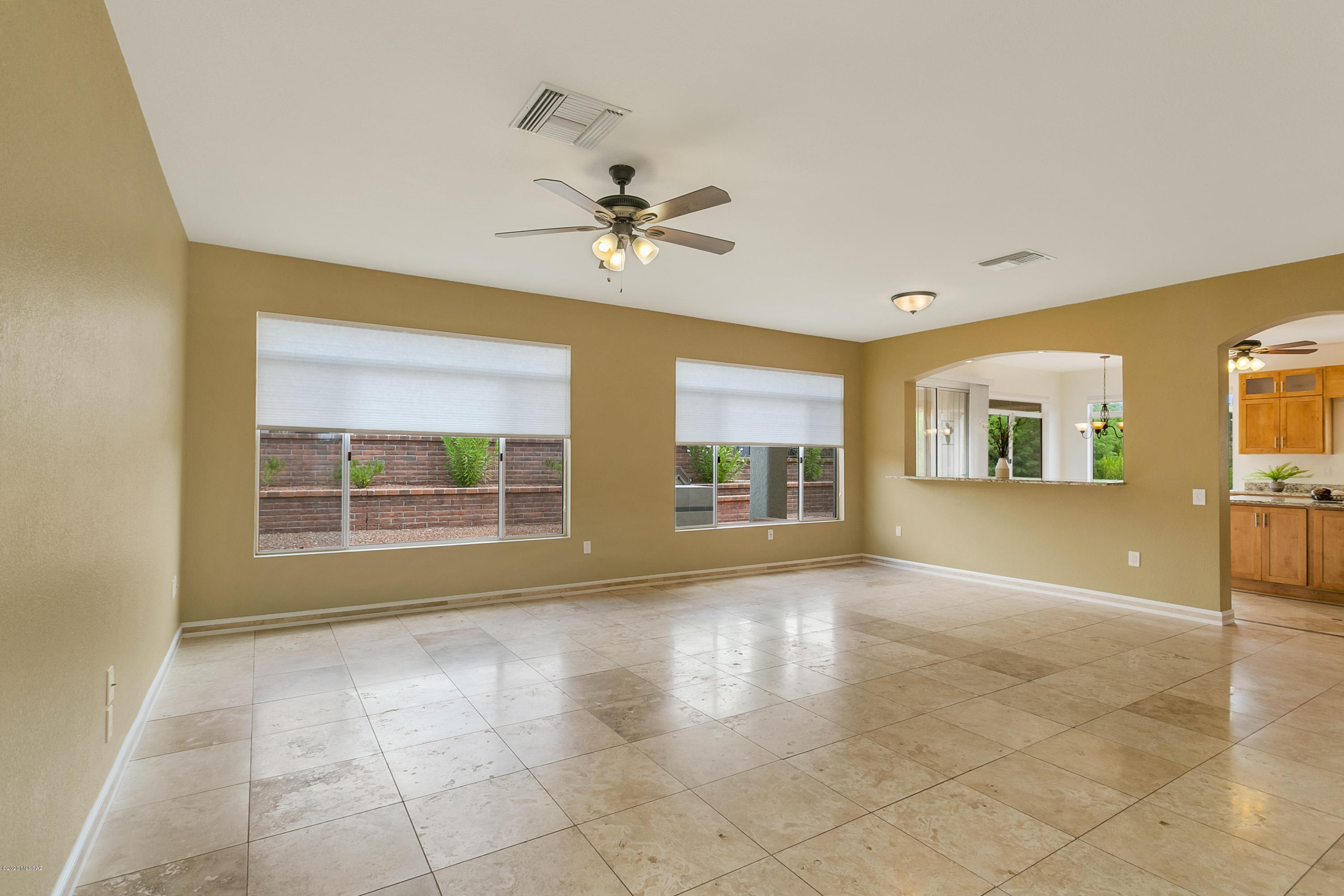 979 E Seven Palms Drive