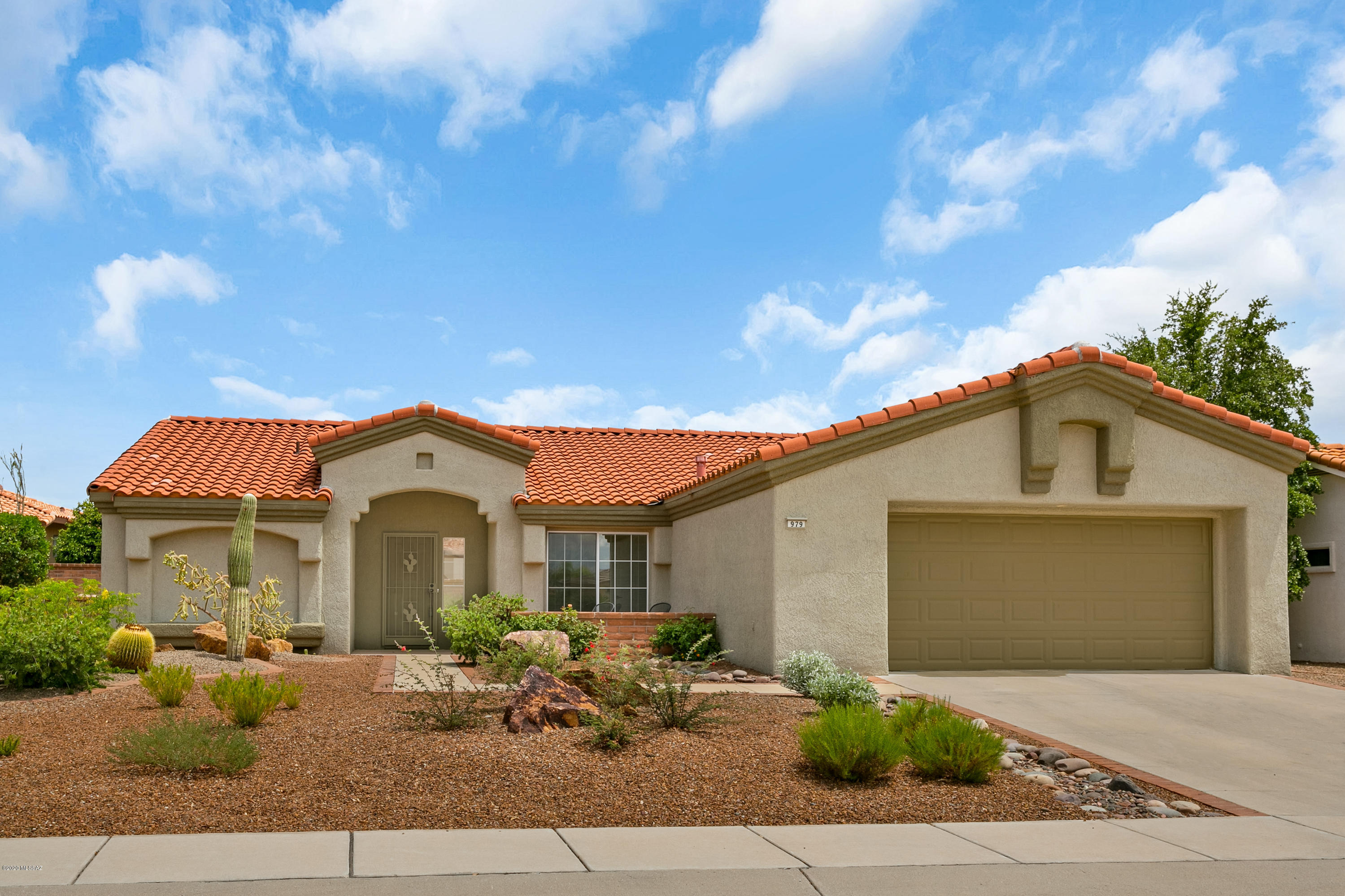 979 E Seven Palms Drive